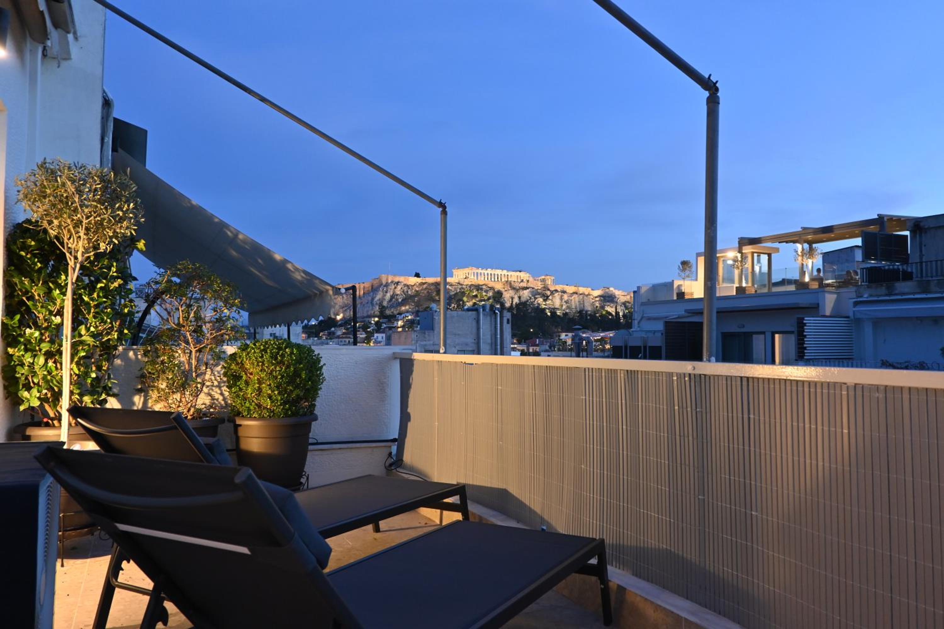 Penthouse Apartment photo 3
