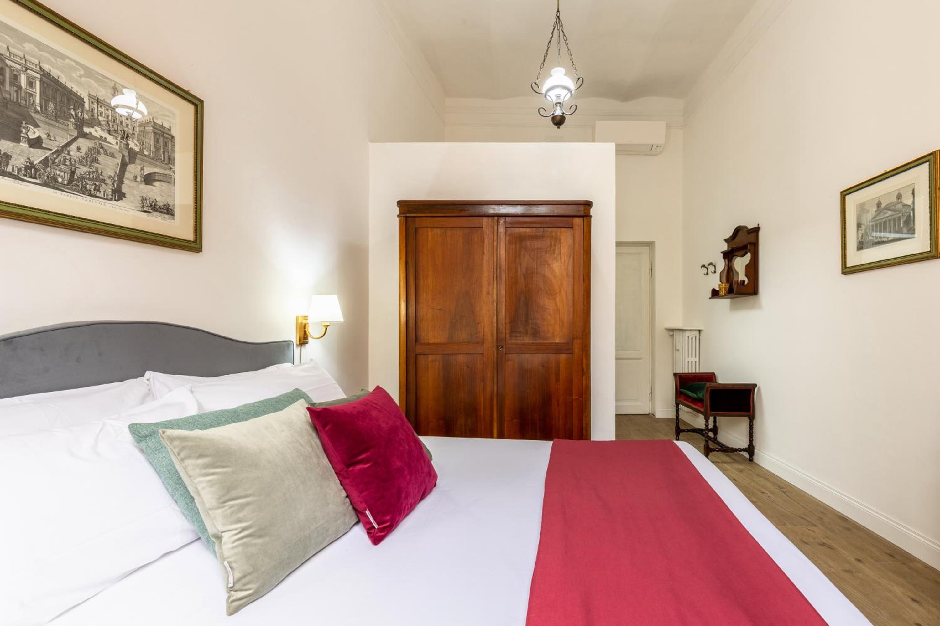 Deluxe Double Room photo 2