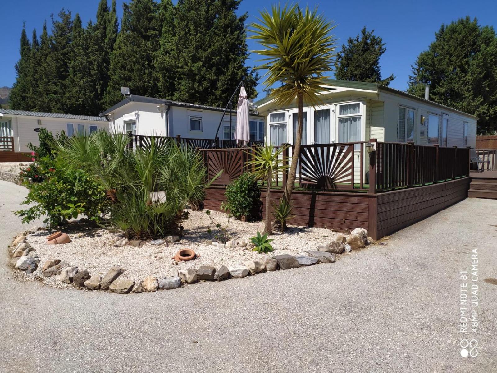 Mobile Home photo 3