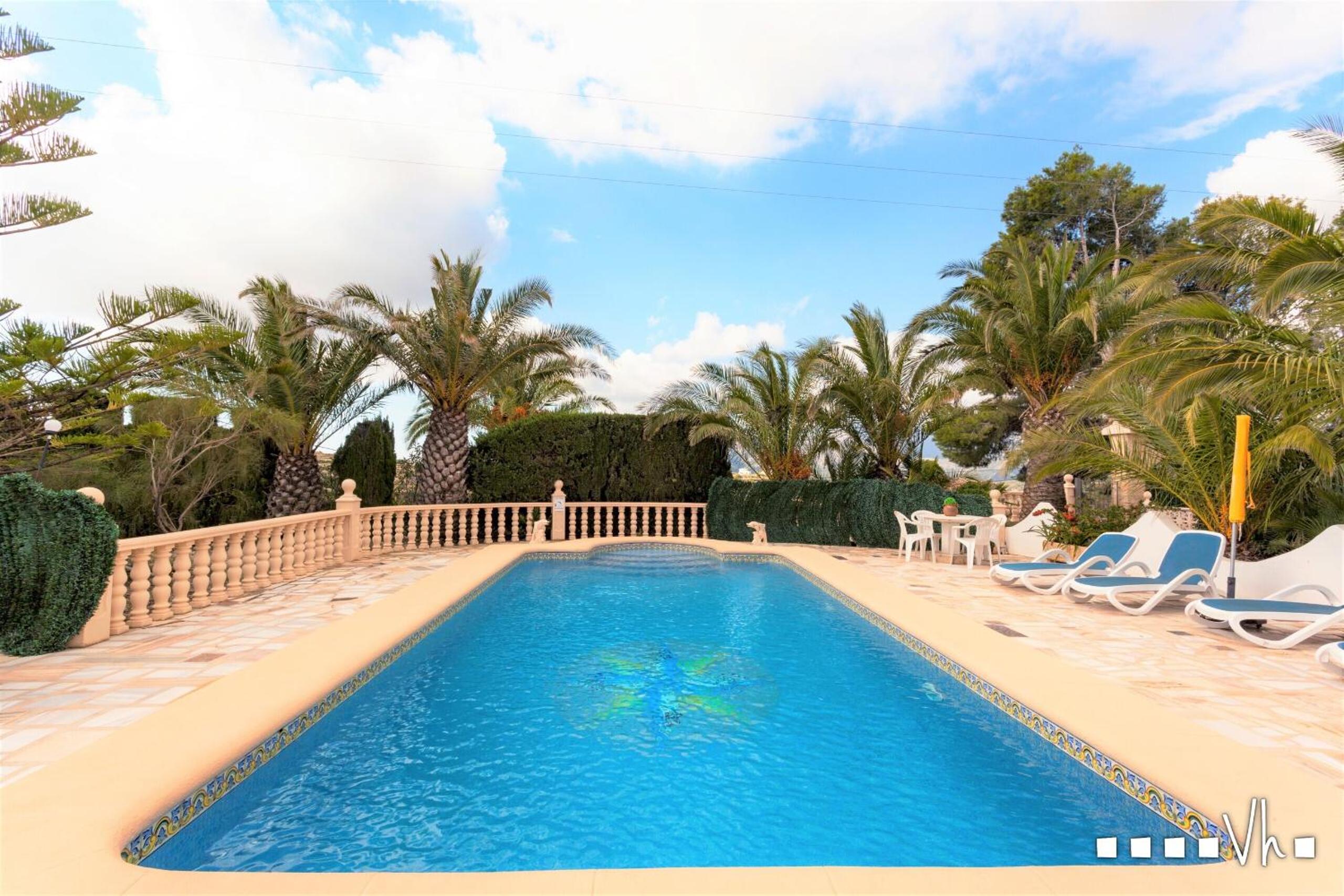 Villa photo 3