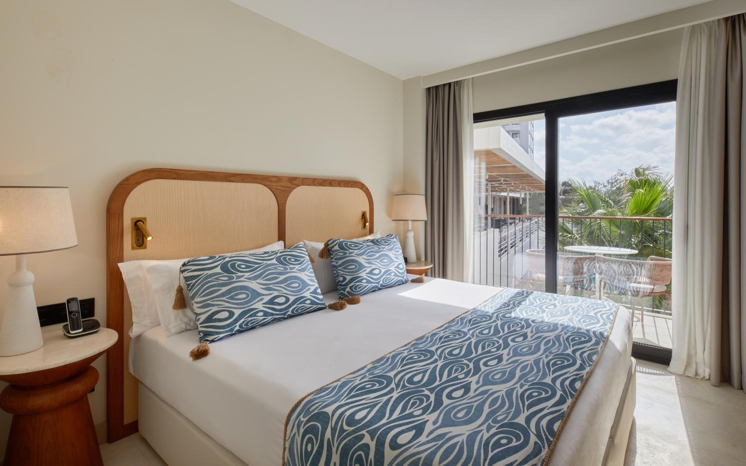 Signature Level - Studio Suite