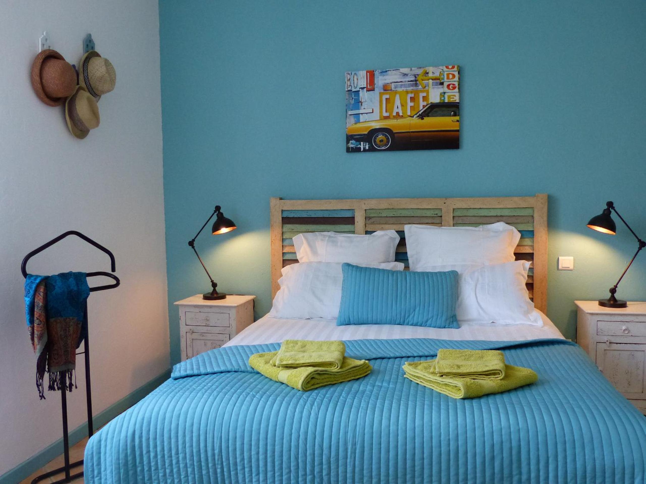 Family Suite (3 Adults) photo 2