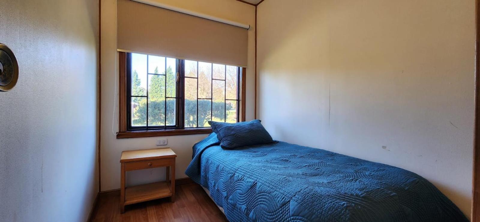 Three-Bedroom Bungalow photo 1