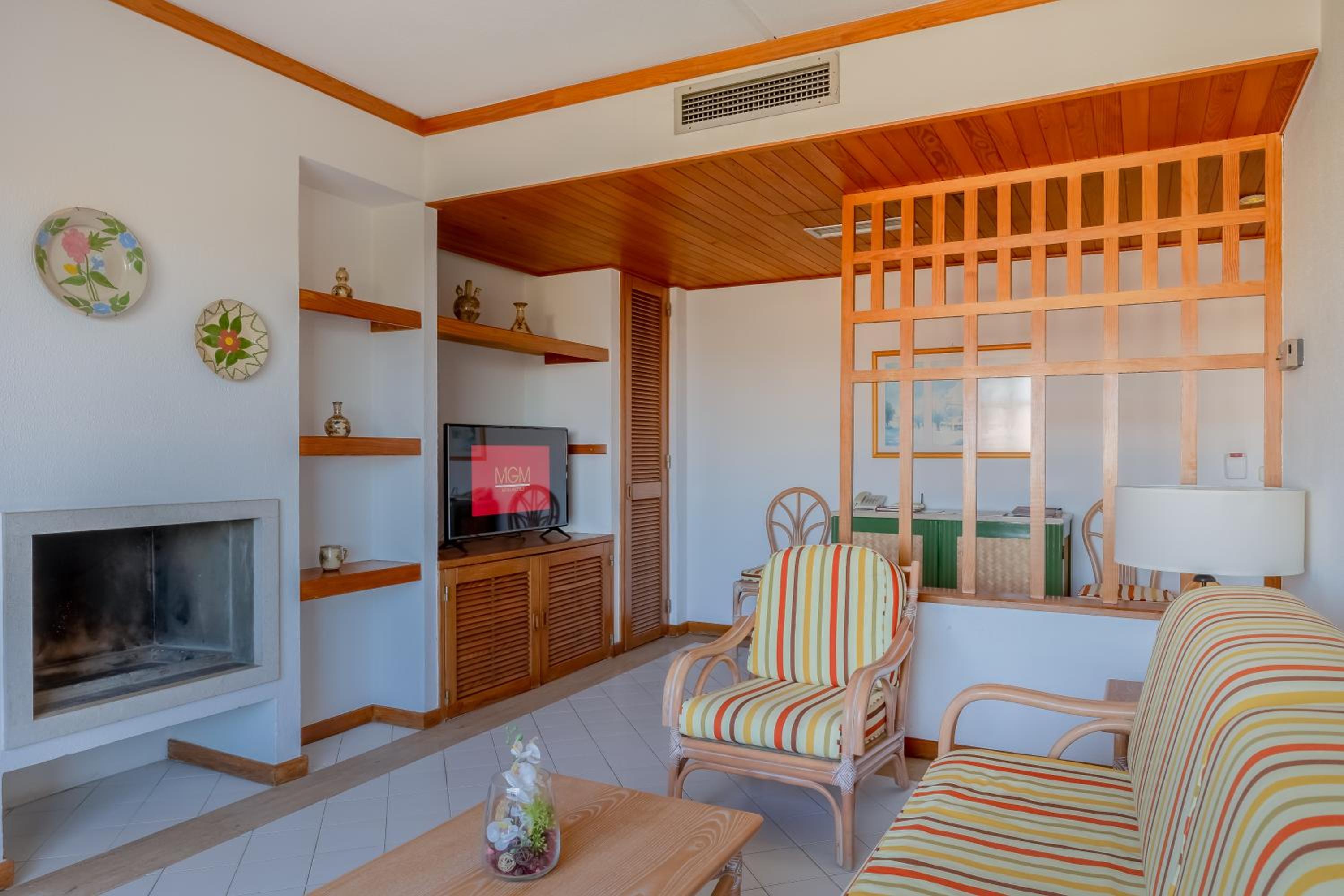 Superior One Bedroom Apartment – 2 Adults - Photo 8