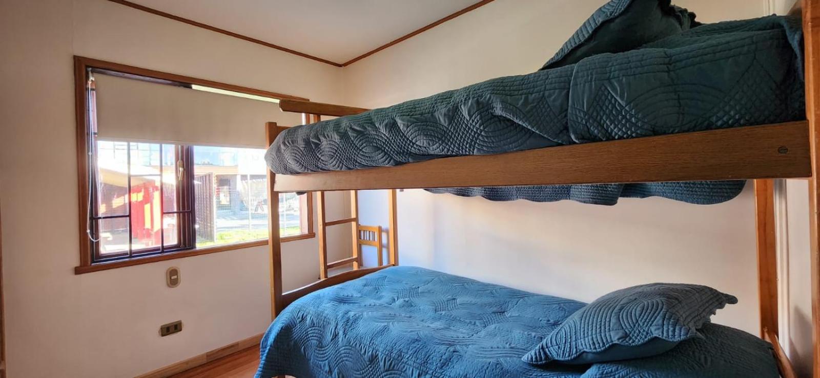 Three-Bedroom Bungalow photo 1