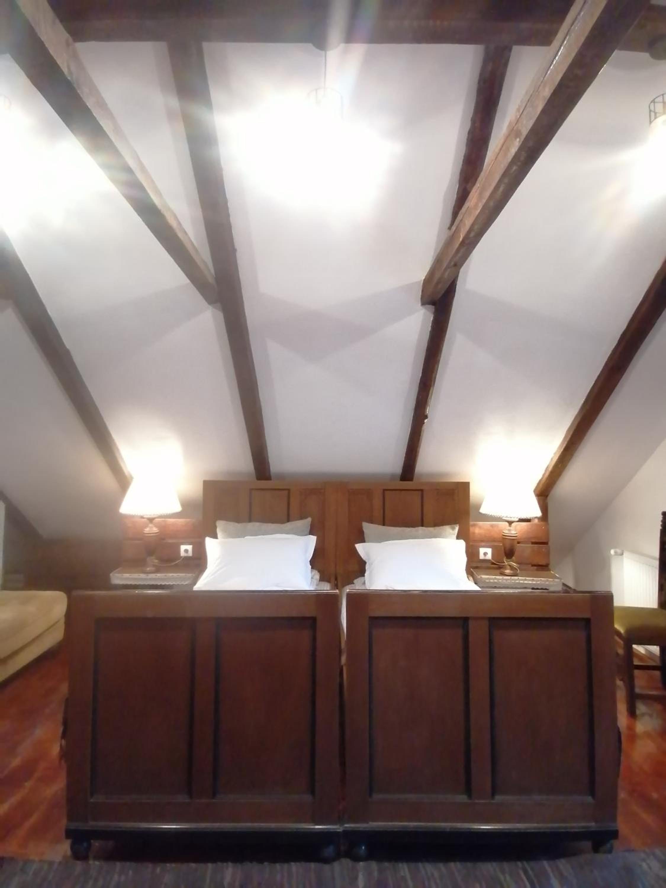 Deluxe Triple Room - Photo 5