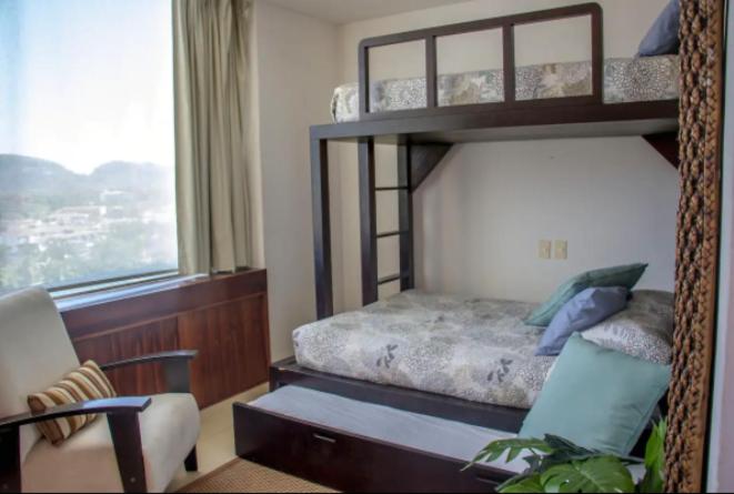 Three-Bedroom Apartment photo 1