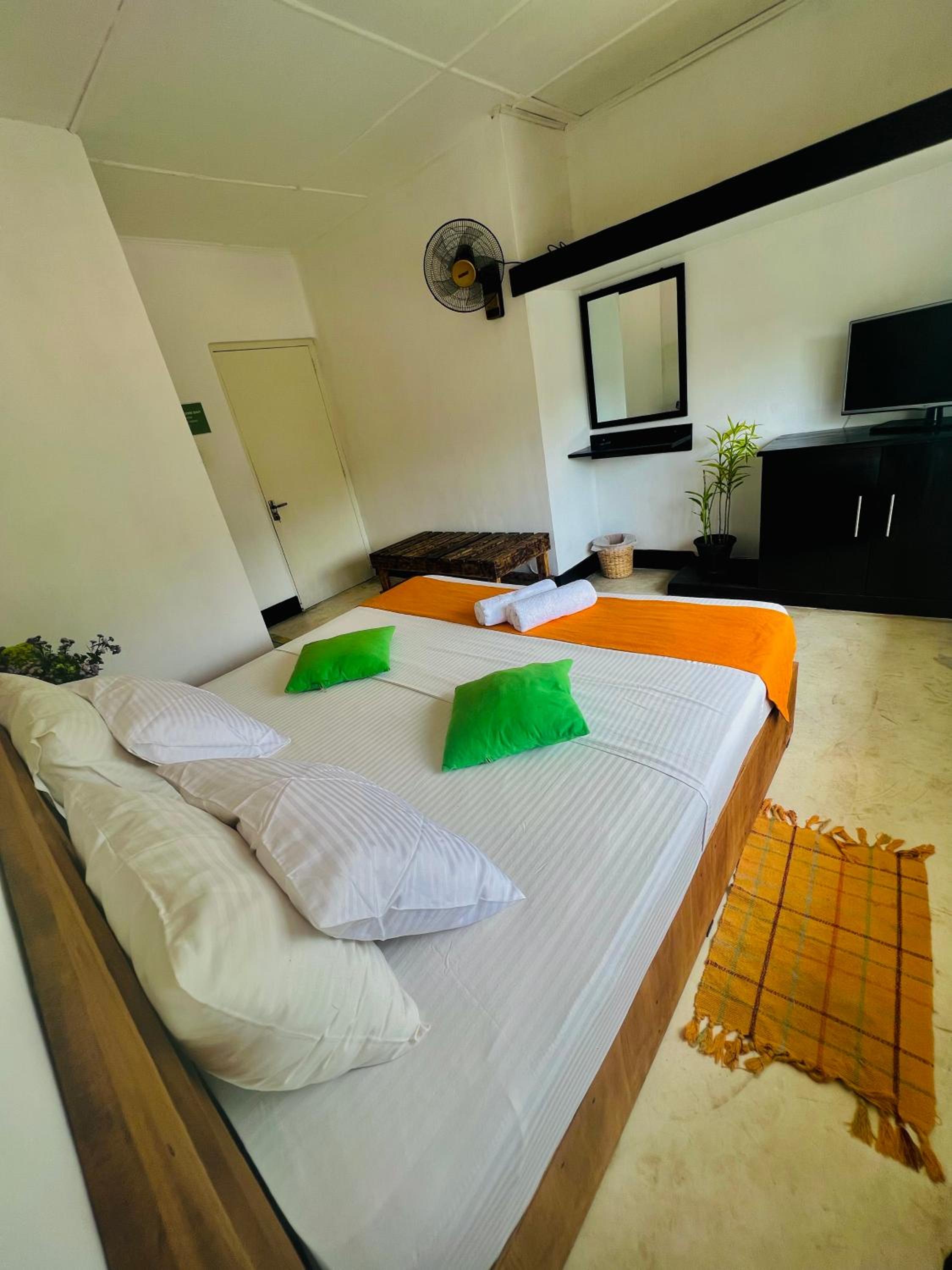 Double Room with Mountain View
