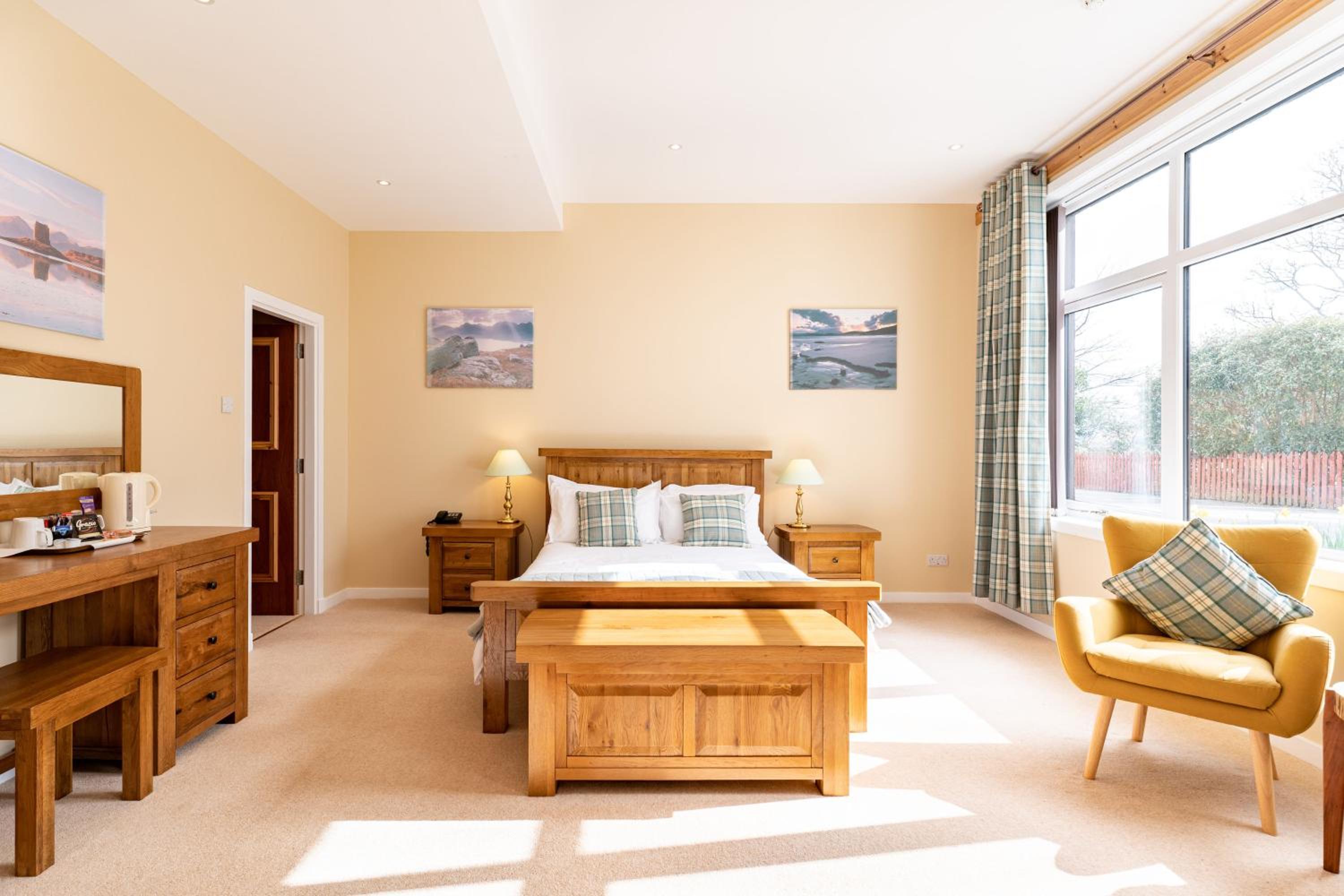 Superior King Room