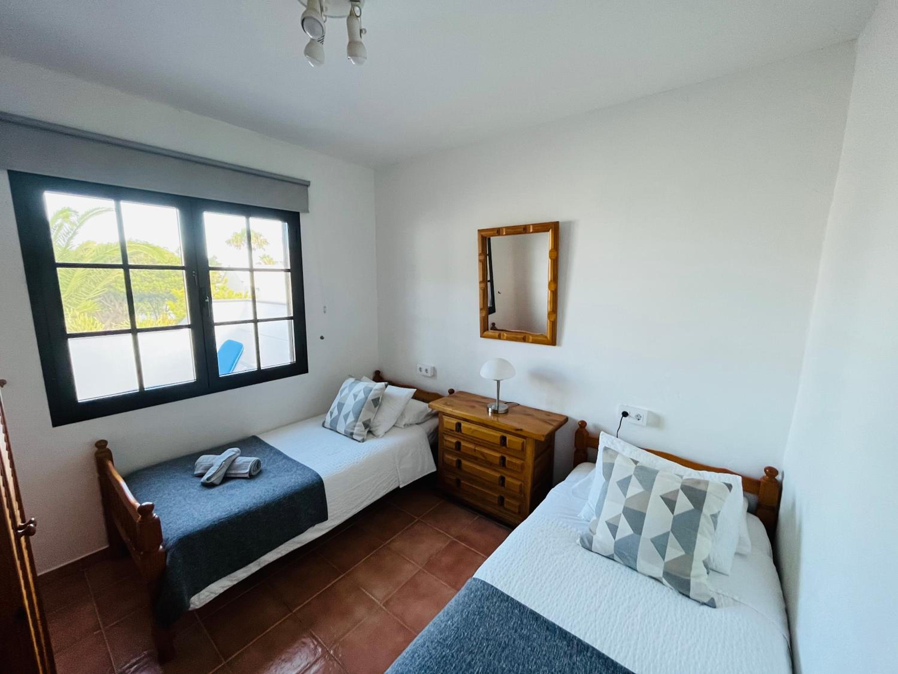 Three-Bedroom House photo 2