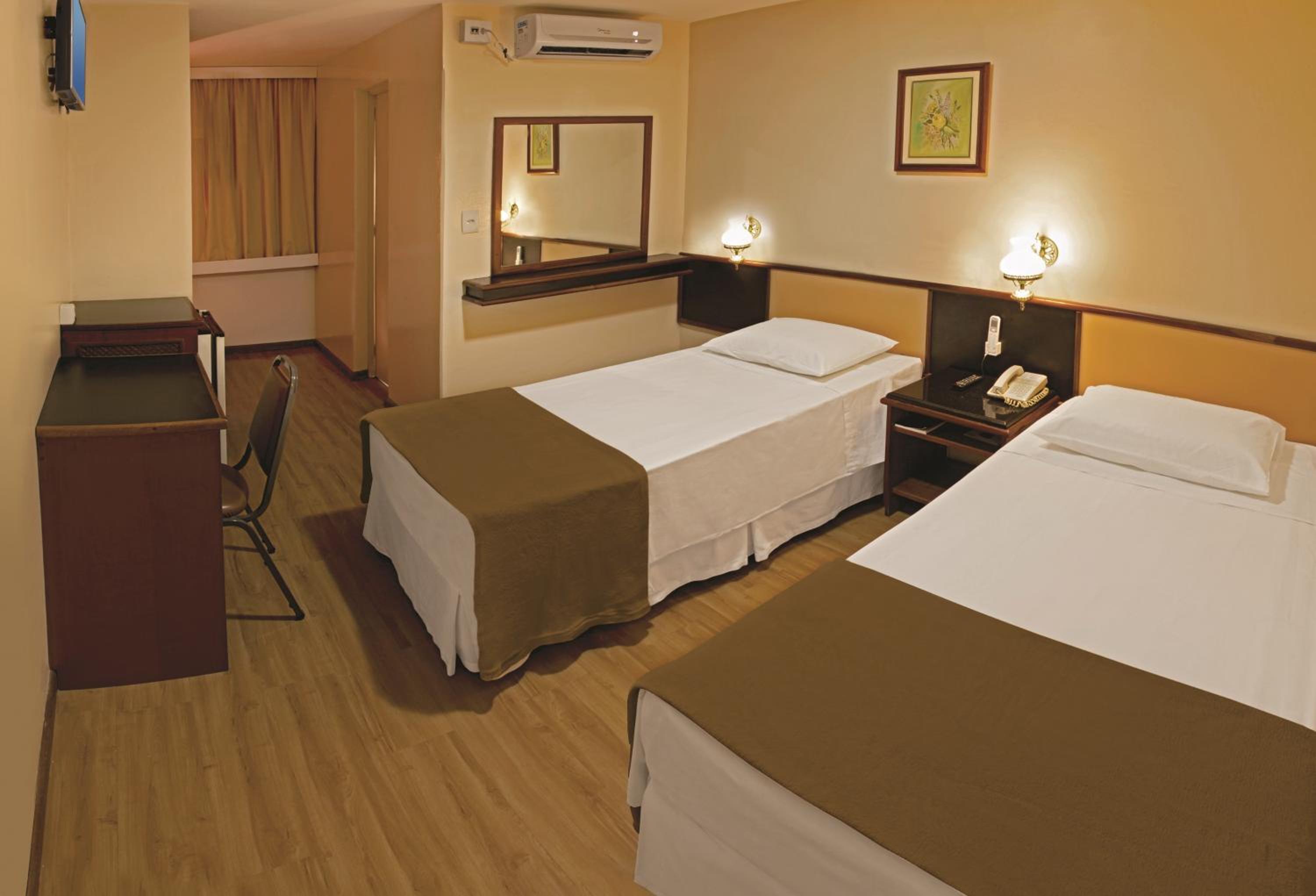 Superior Twin Room with 2 Single Beds - Photo 1