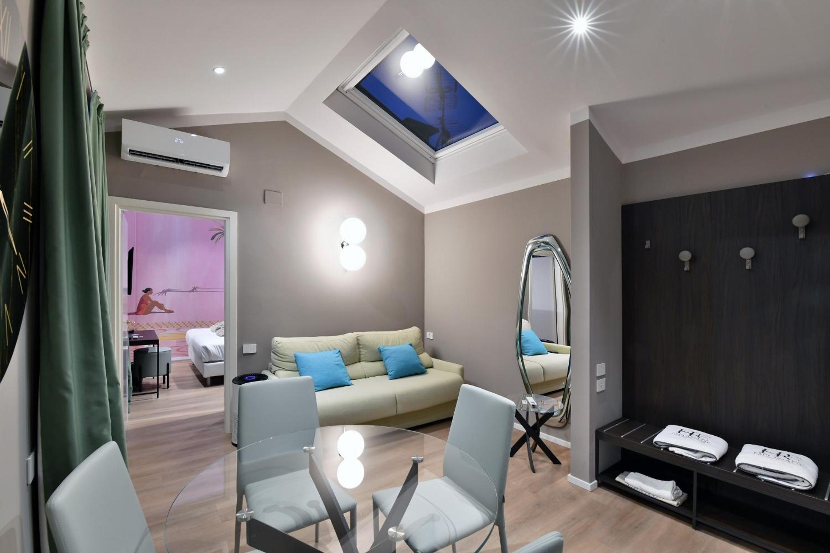 Suite with Spa Bath and Sauna - Photo 1