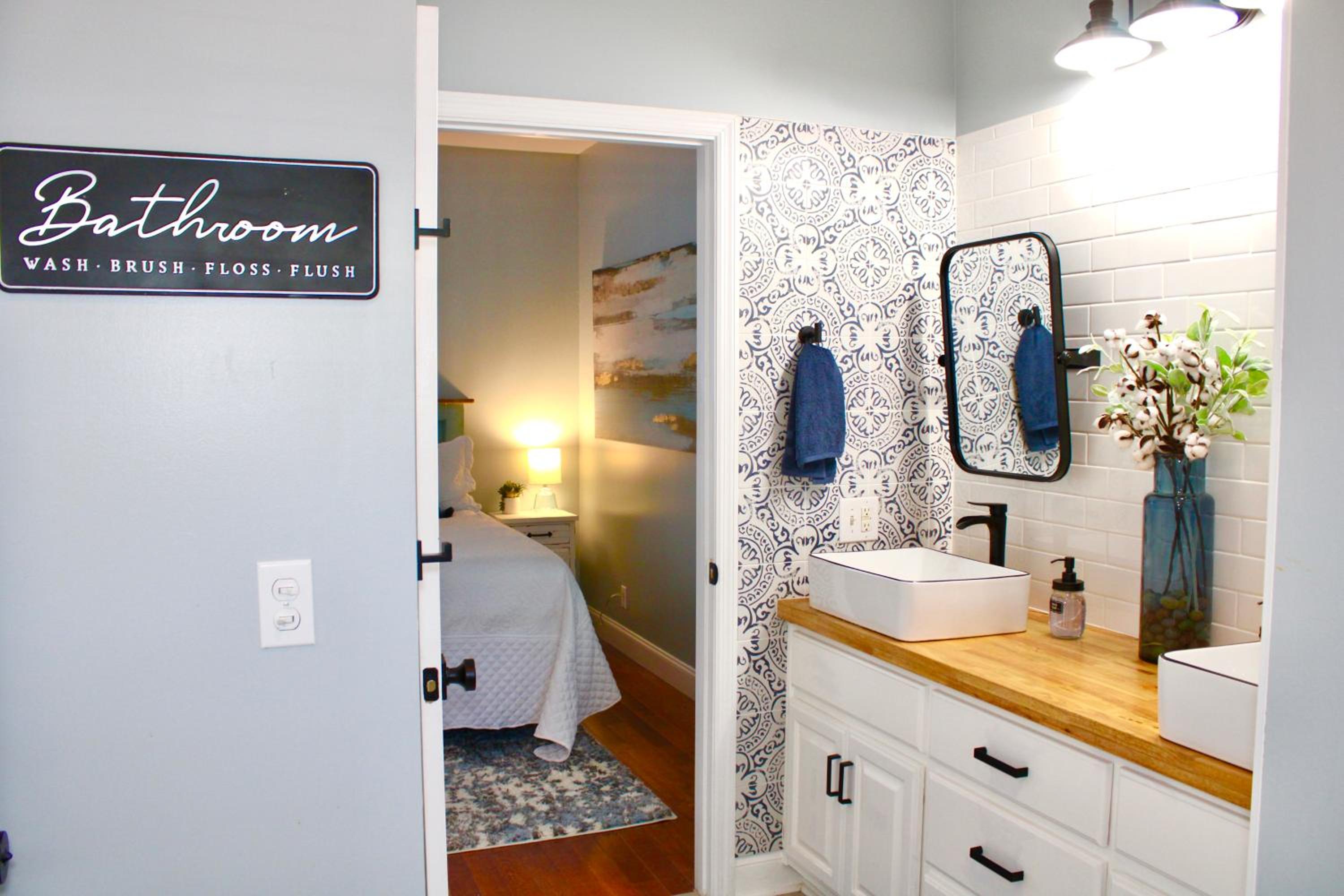 Four-Bedroom House photo 2