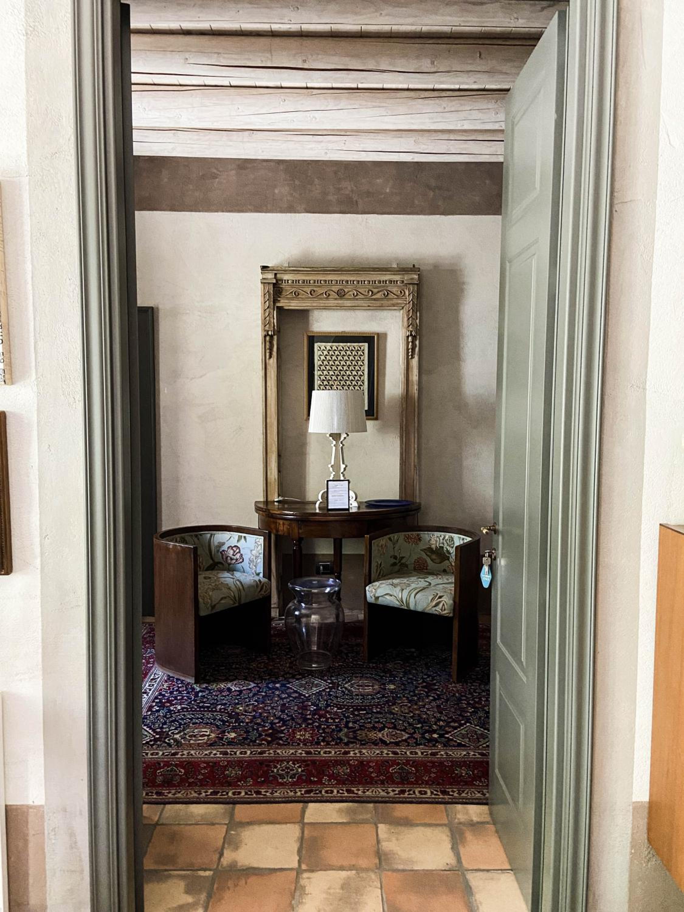 Junior Suite with Garden View - Photo 1