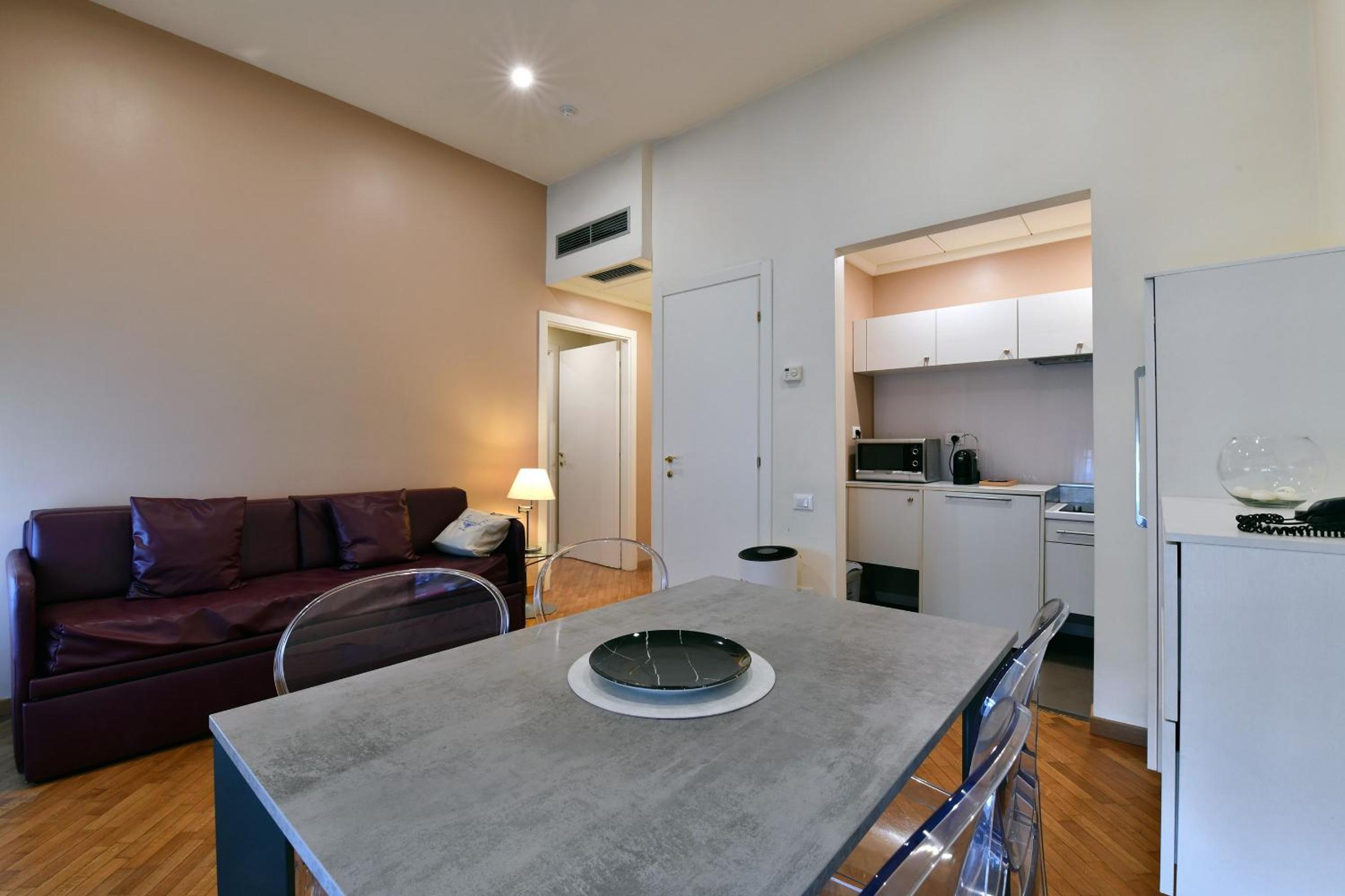 Junior Suite with Lateral Sea View - Photo 1
