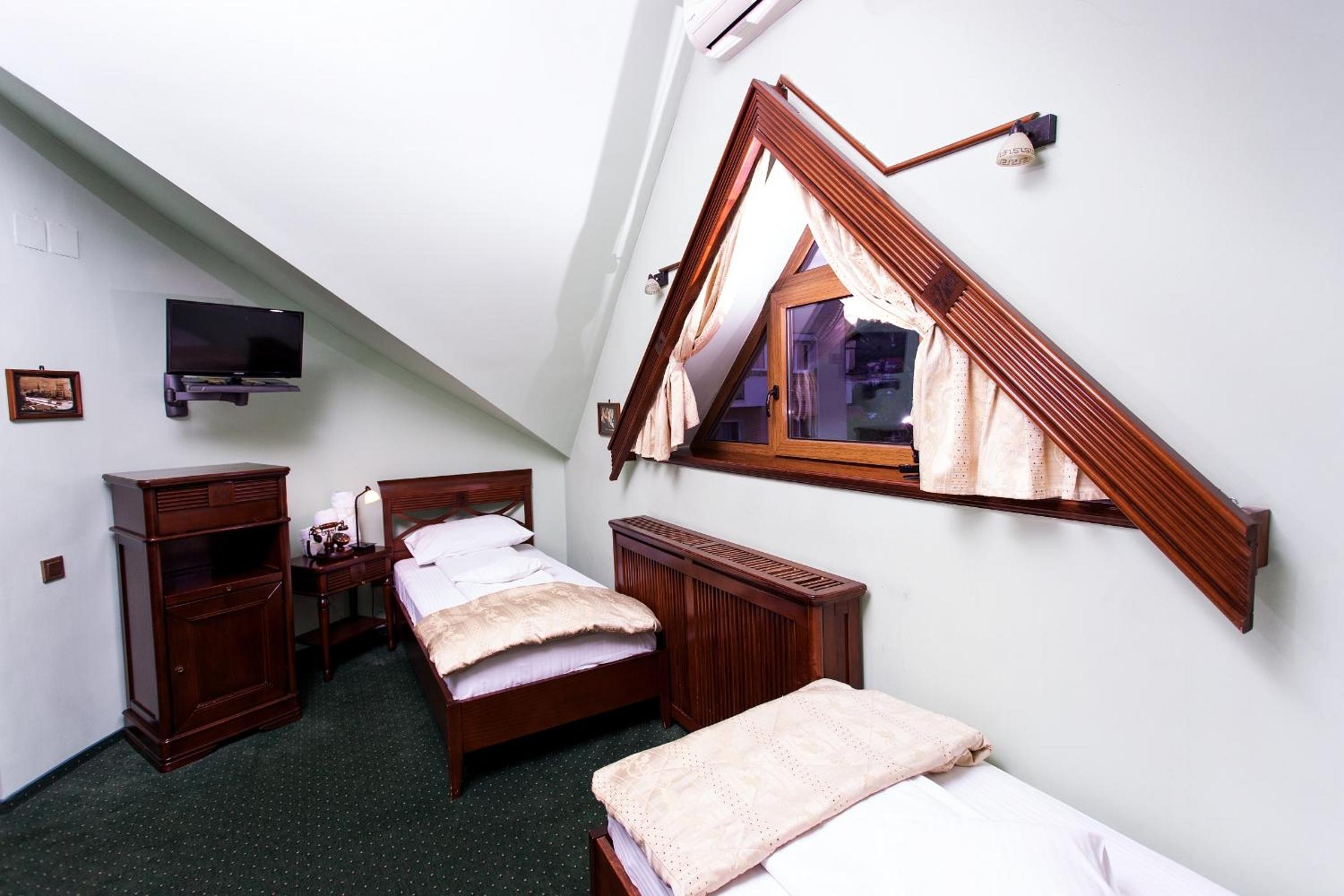 Twin Room photo 1