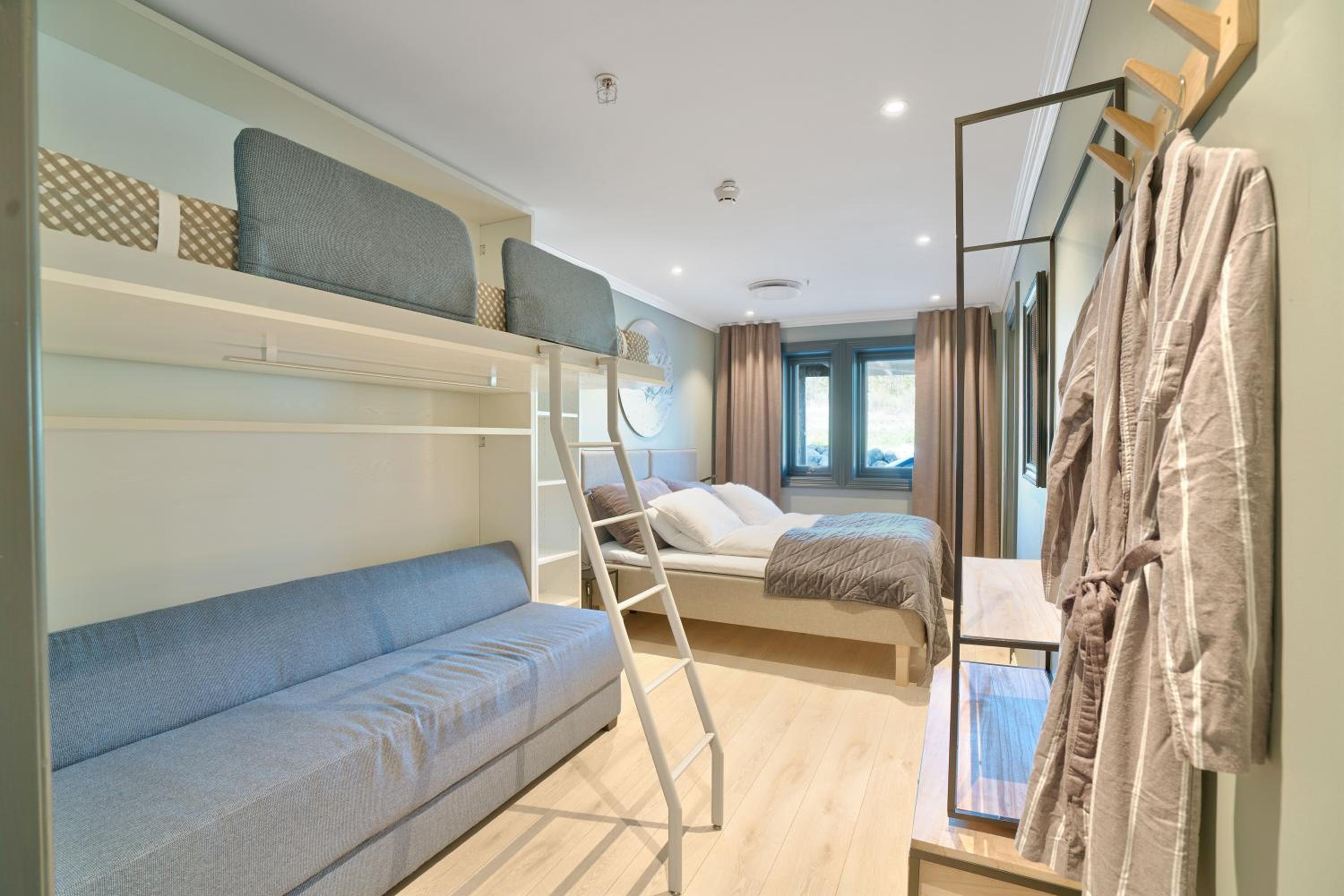 Double Room with Mountain View - Photo 2