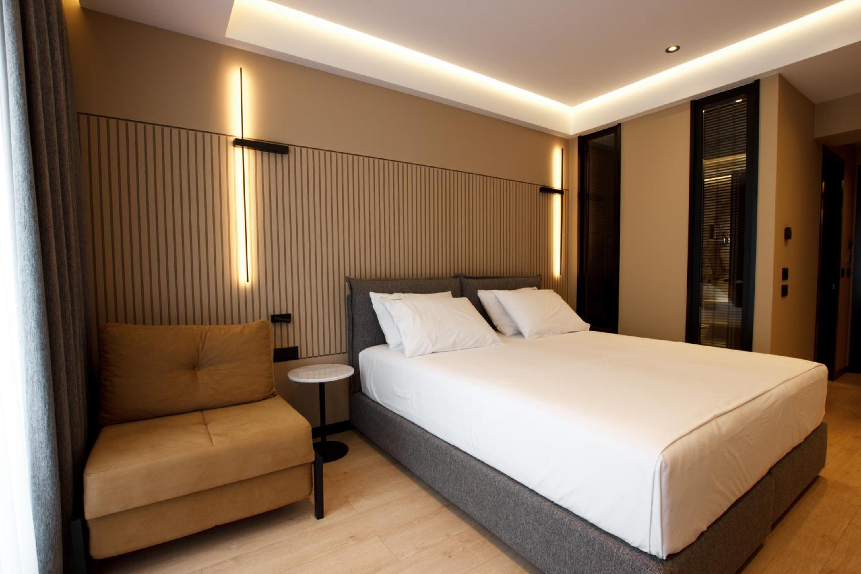 Luxury Triple Room