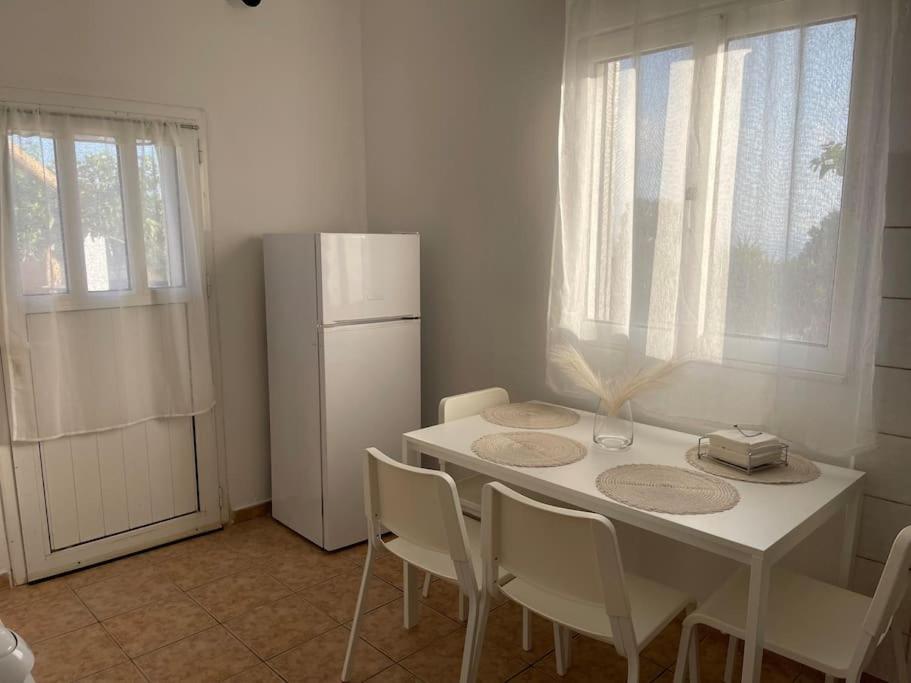 One-Bedroom House photo 2