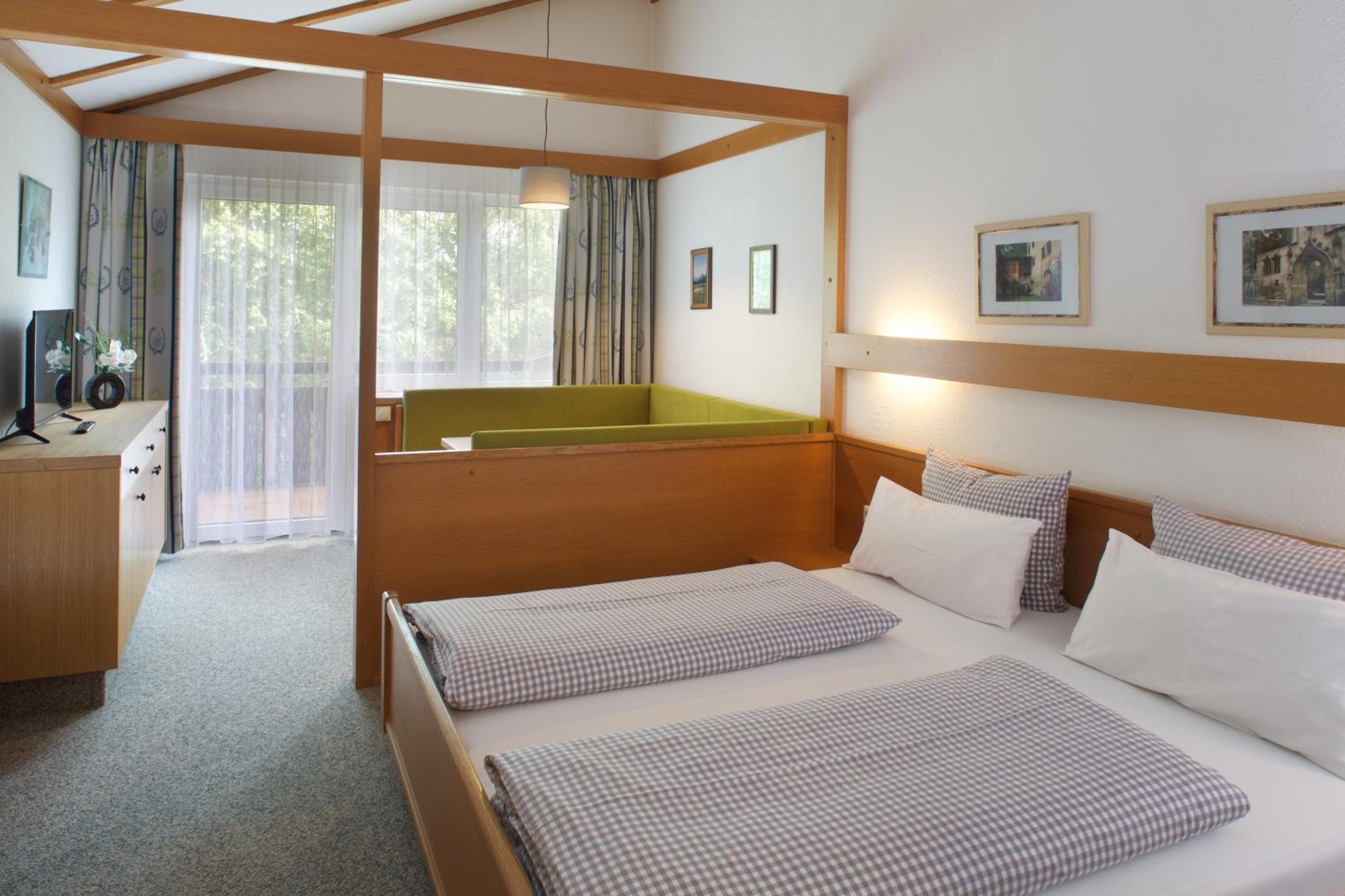 Double Room - Photo 3