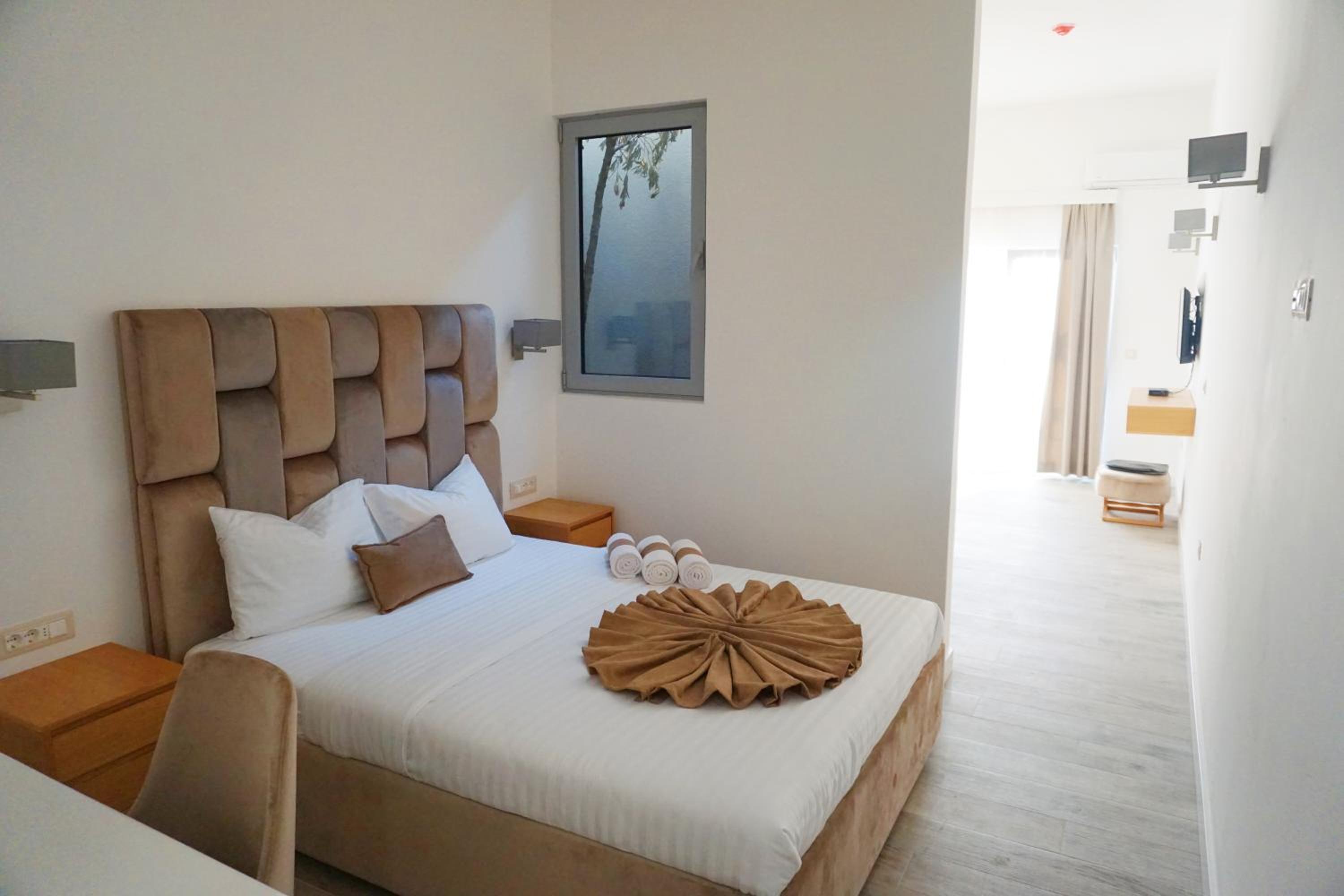 Junior Suite with Balcony photo 1