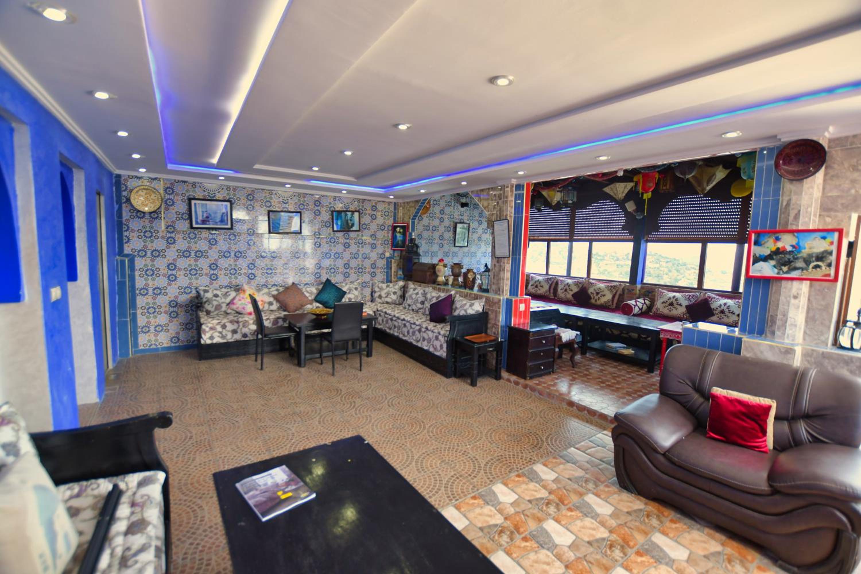 Family Room With Shared Terrace