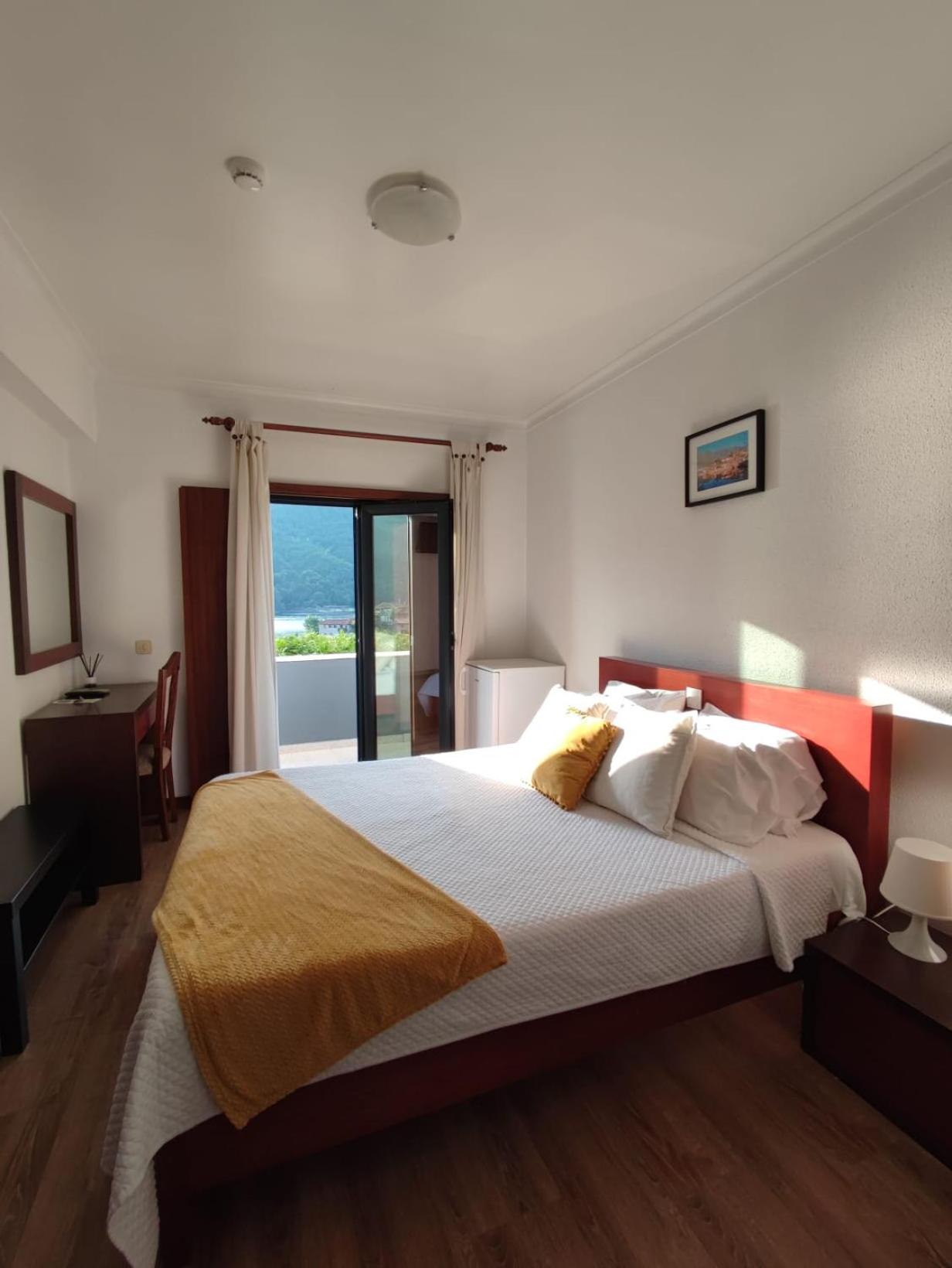 Double Room - Photo 6