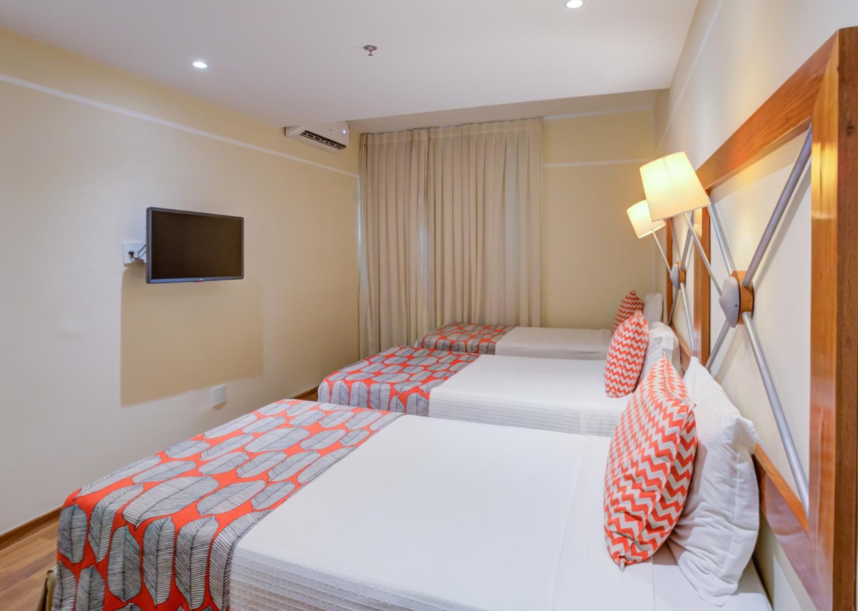 Luxury Triple Room - Photo 2