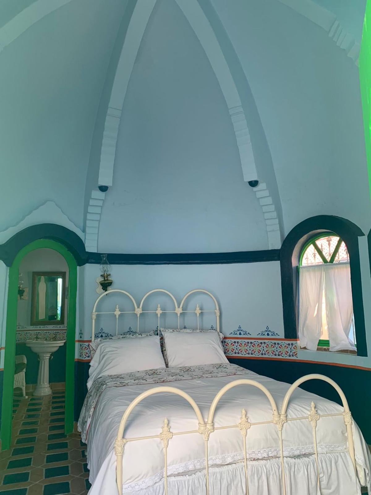 Superior Twin Room with City View photo 1