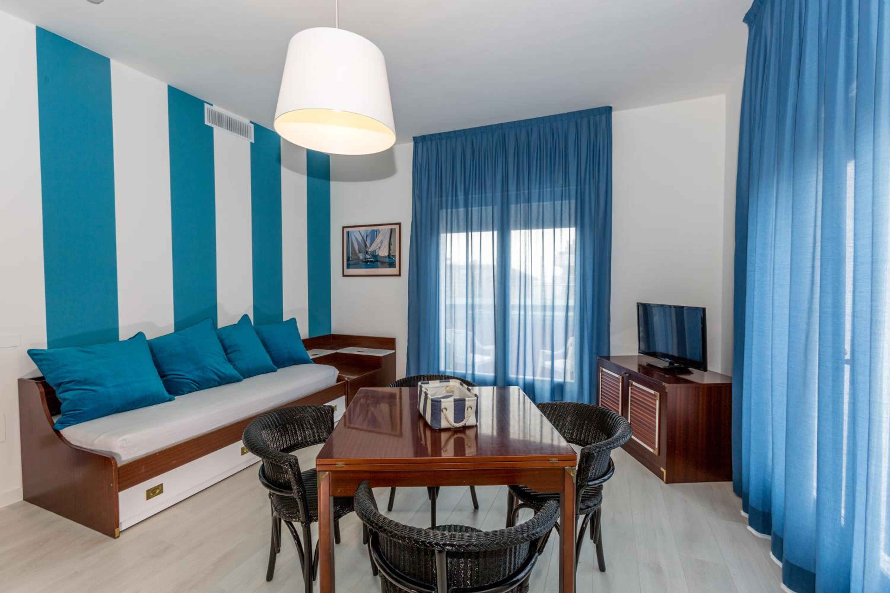Family Suite photo 1