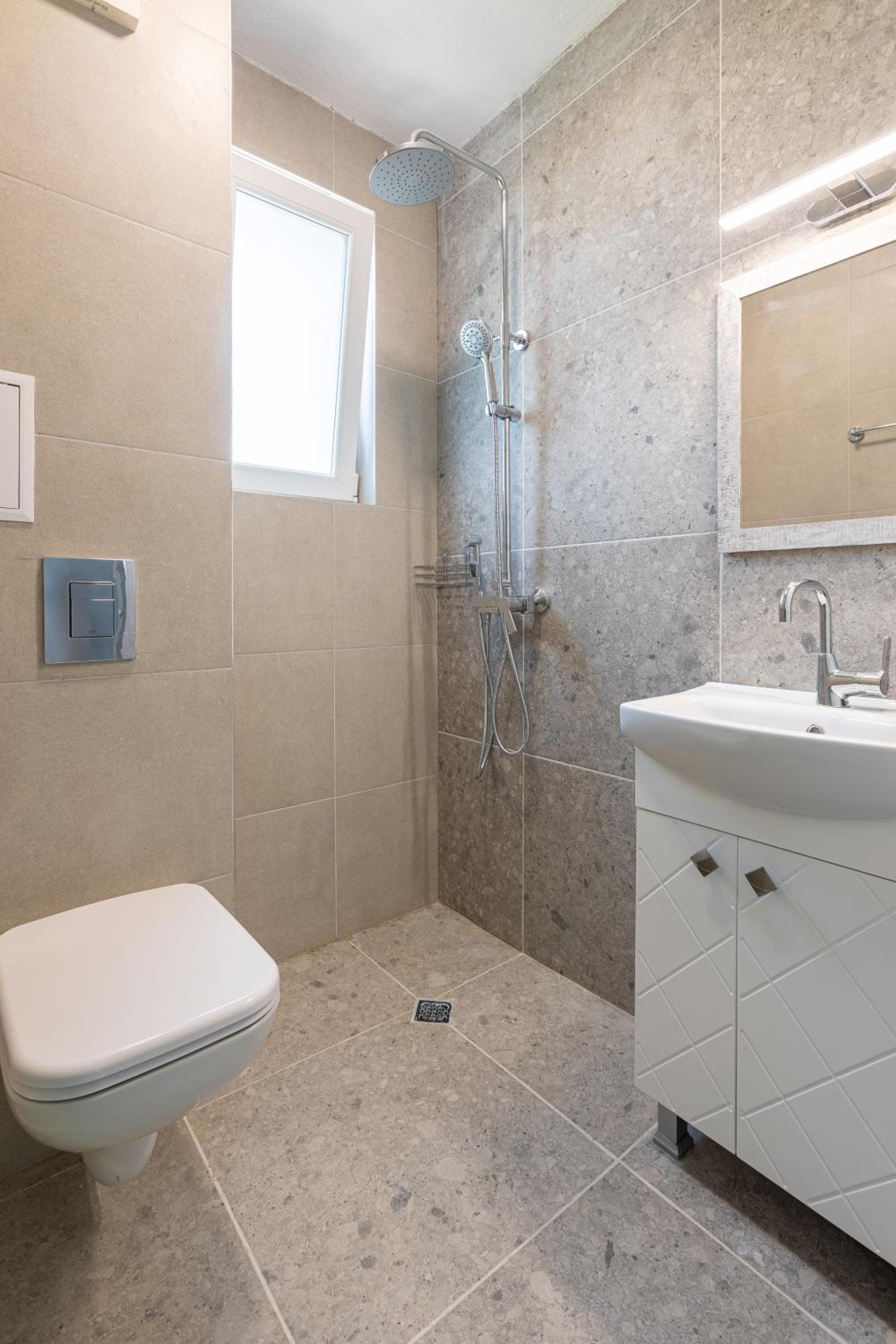 Double or Twin Room with Garden View photo 2