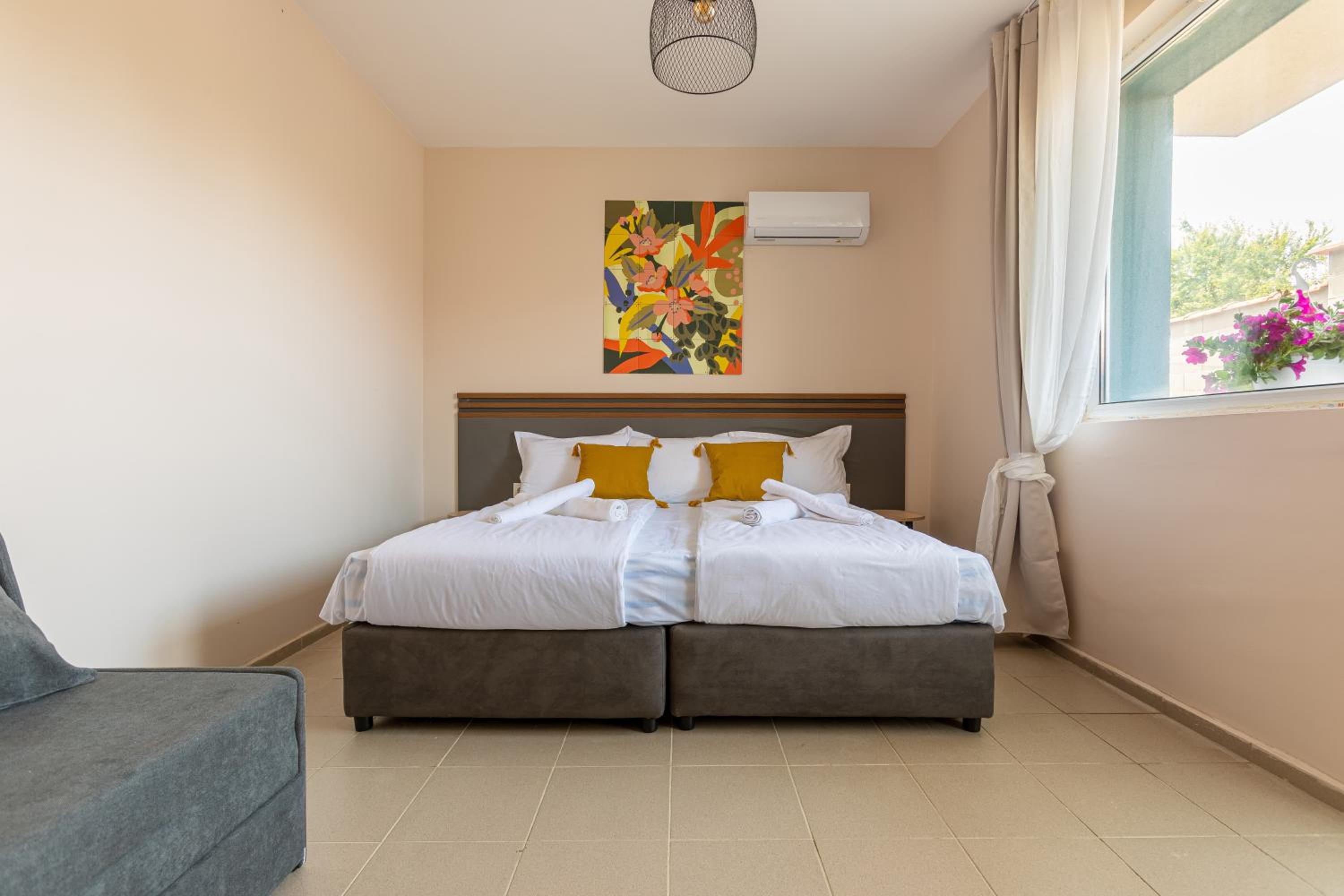 Triple Room with Garden View photo 1