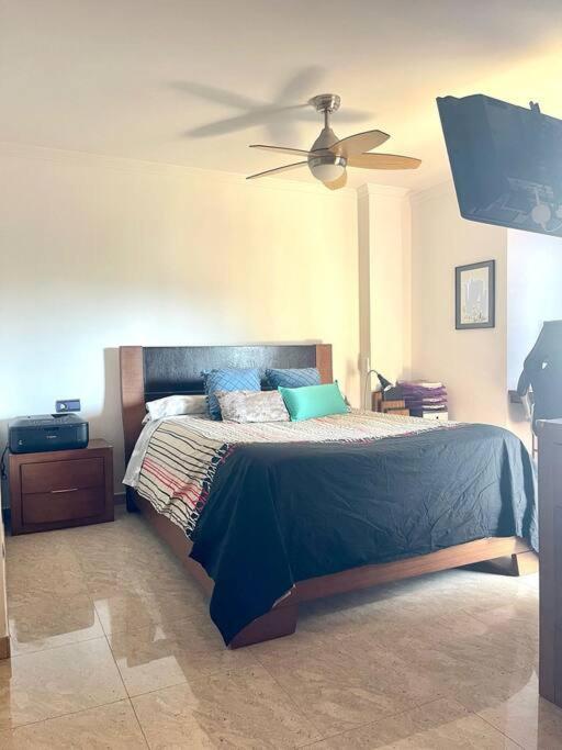 Three-Bedroom Apartment - Sea View