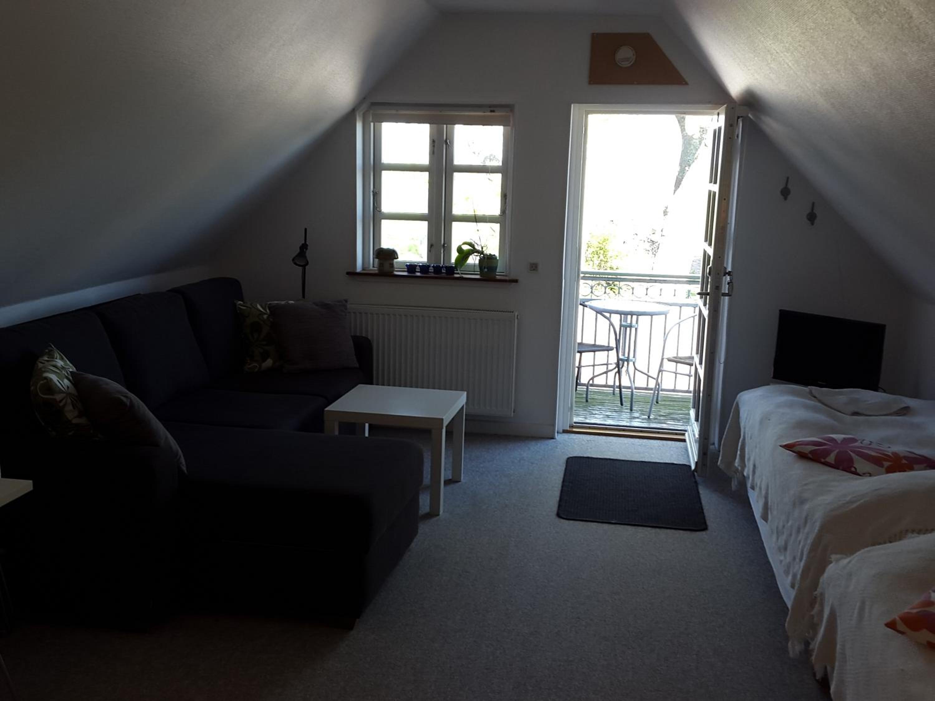 Quadruple Room (2 Adults + 2 Children) - Photo 16