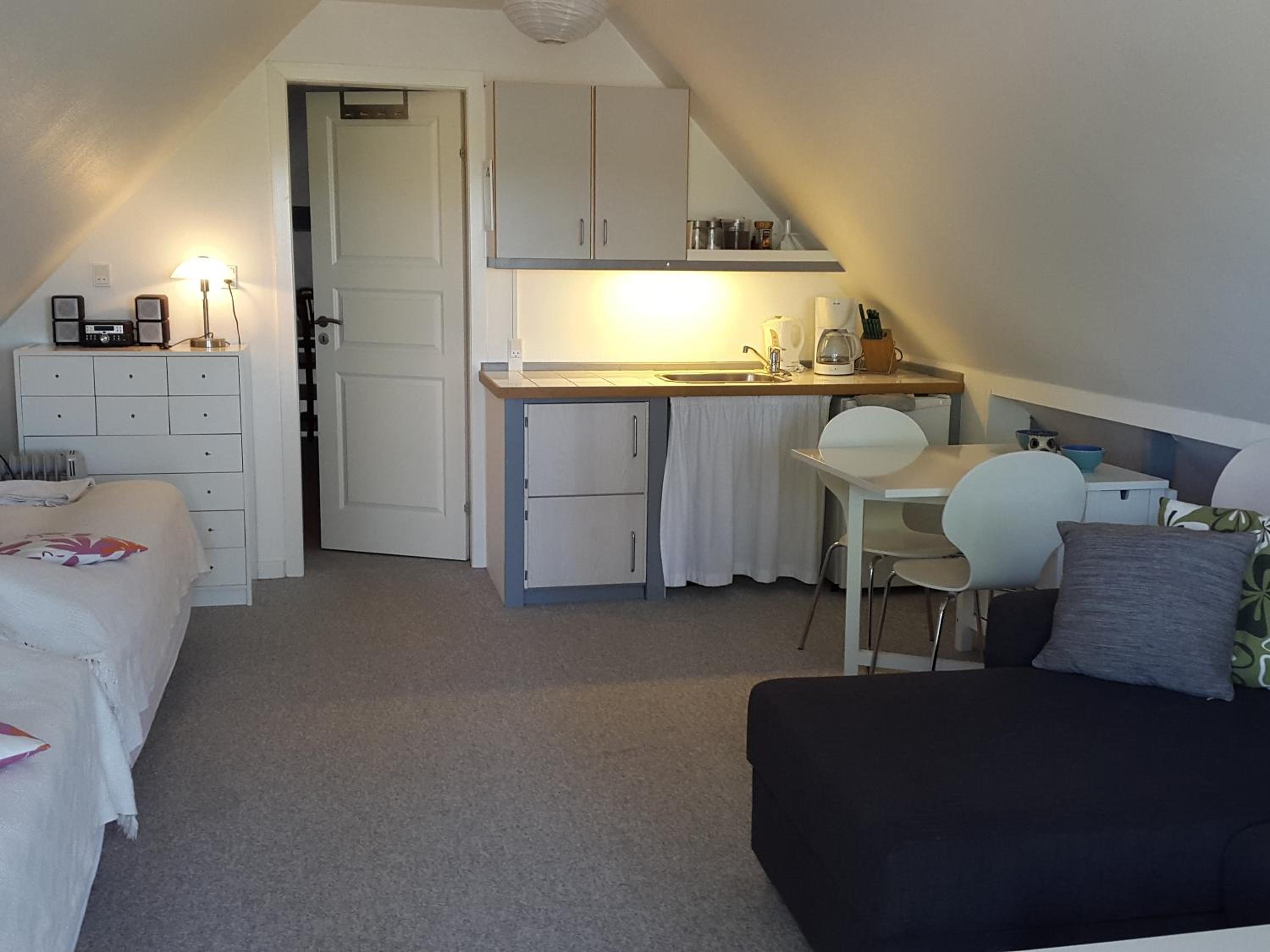 Quadruple Room (2 Adults + 2 Children) - Photo 1