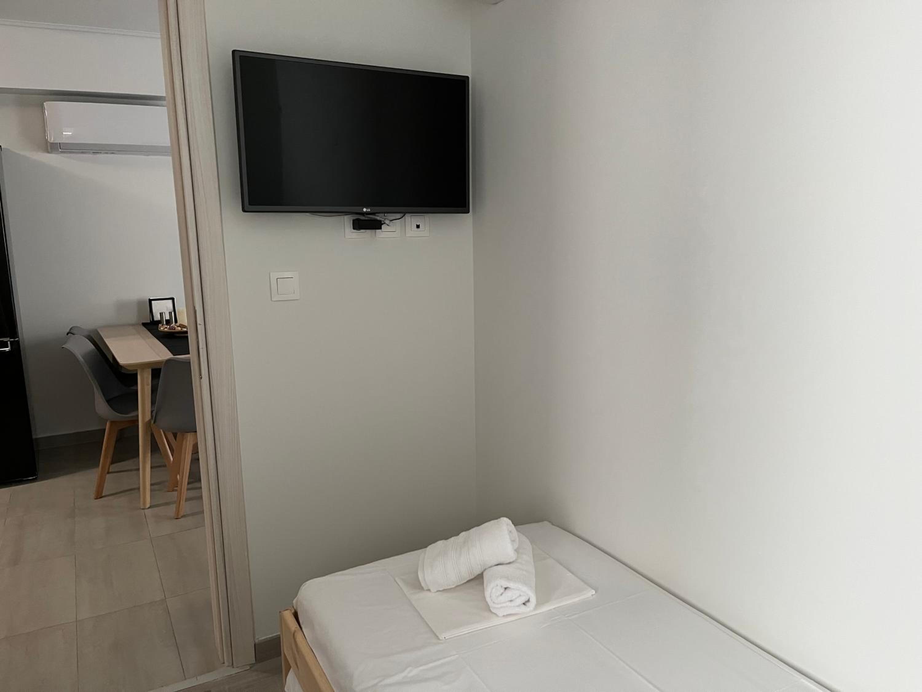 Two-Bedroom Apartment photo 3