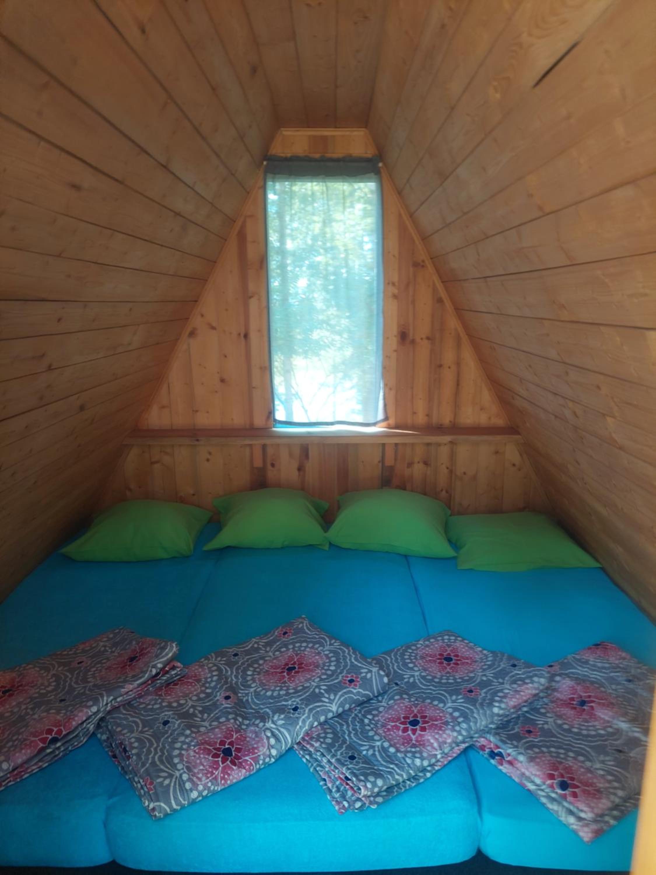 Tent - Photo 1