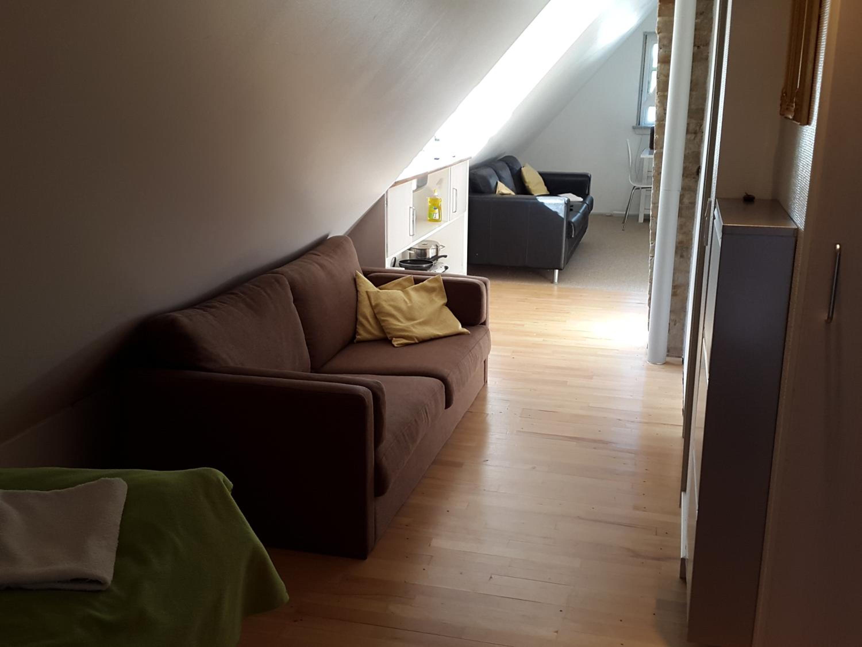 Apartment with Sea View - Photo 8