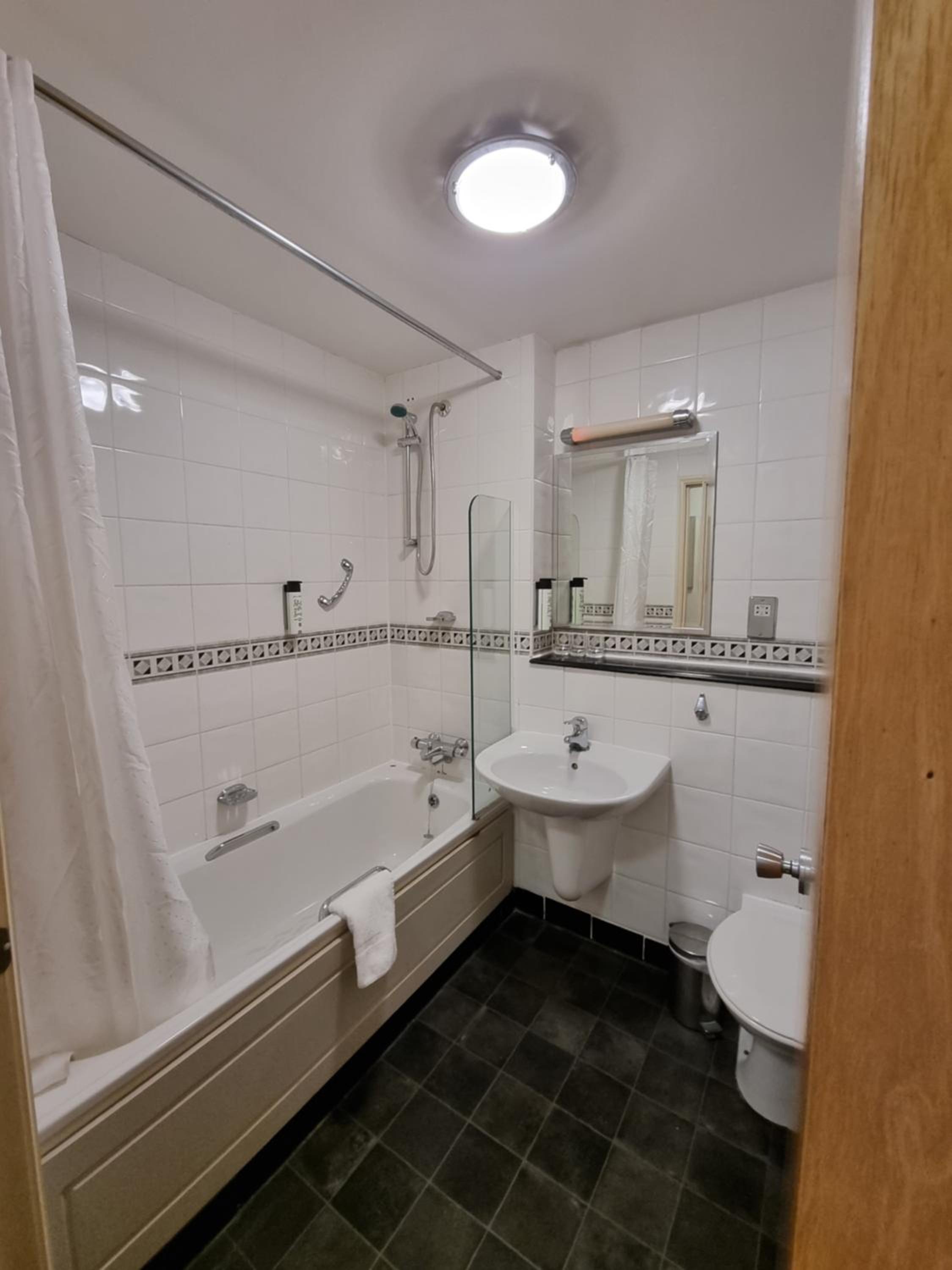 Superior Double Room - Photo 4