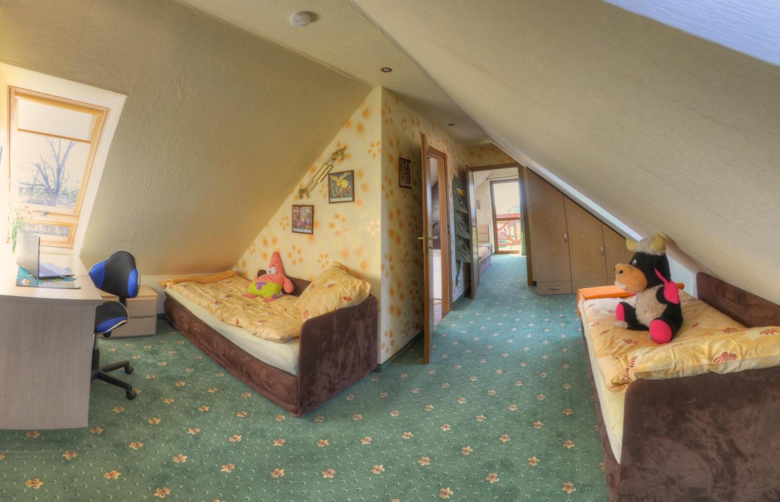 Two-Bedroom Apartment with Balcony (2 Adults + 2 Children)