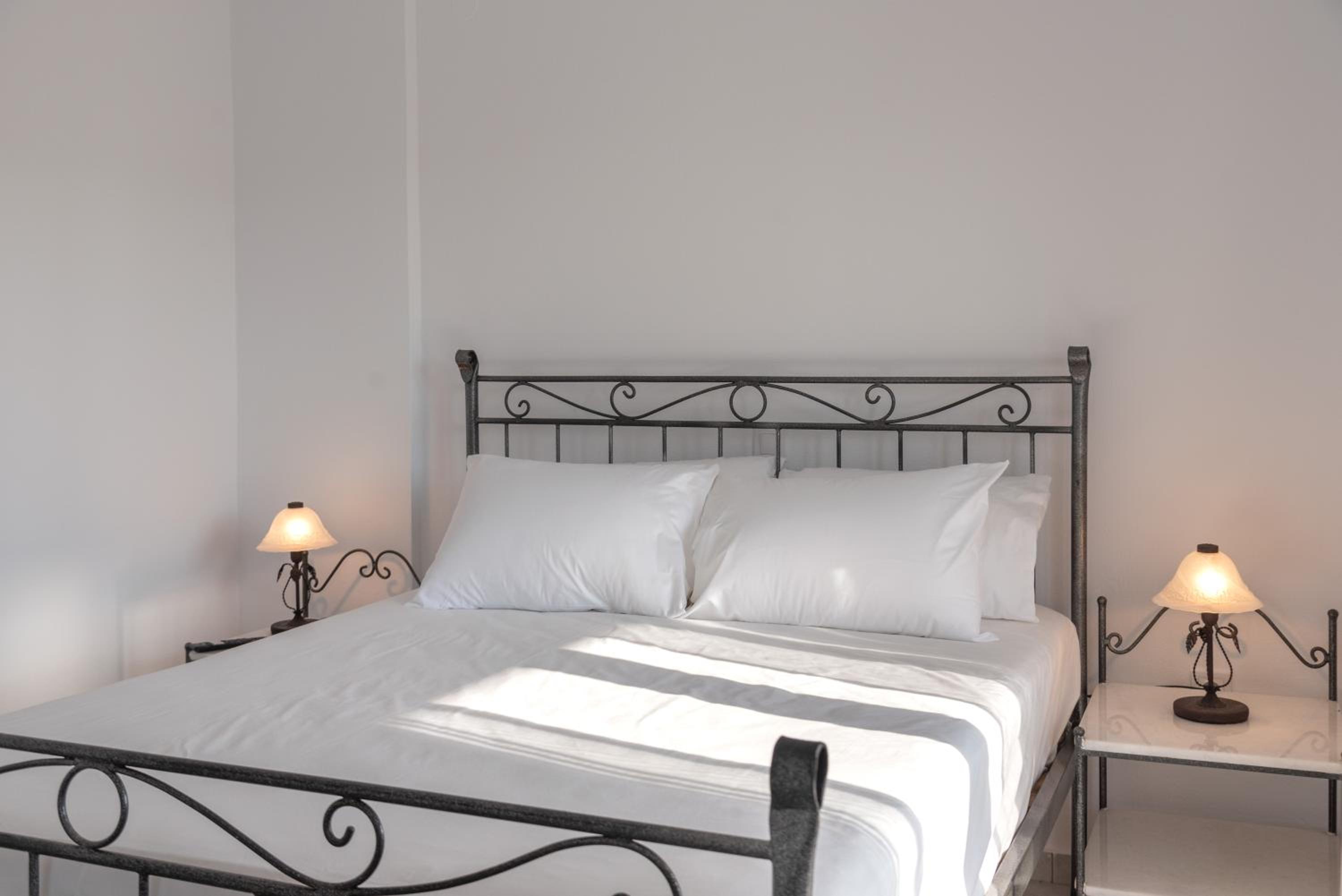 Large Double Room photo 2