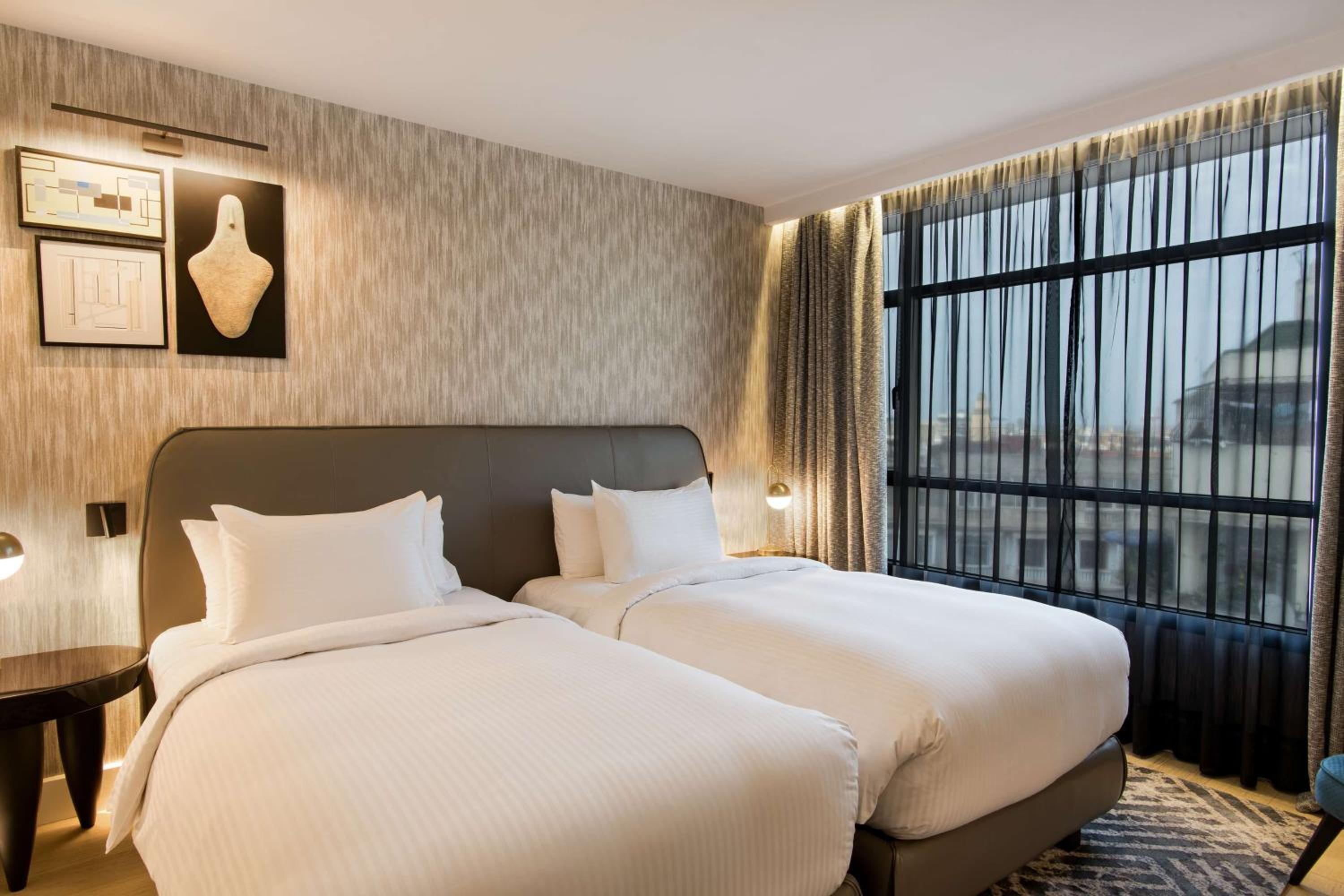Premium Room - Photo 5