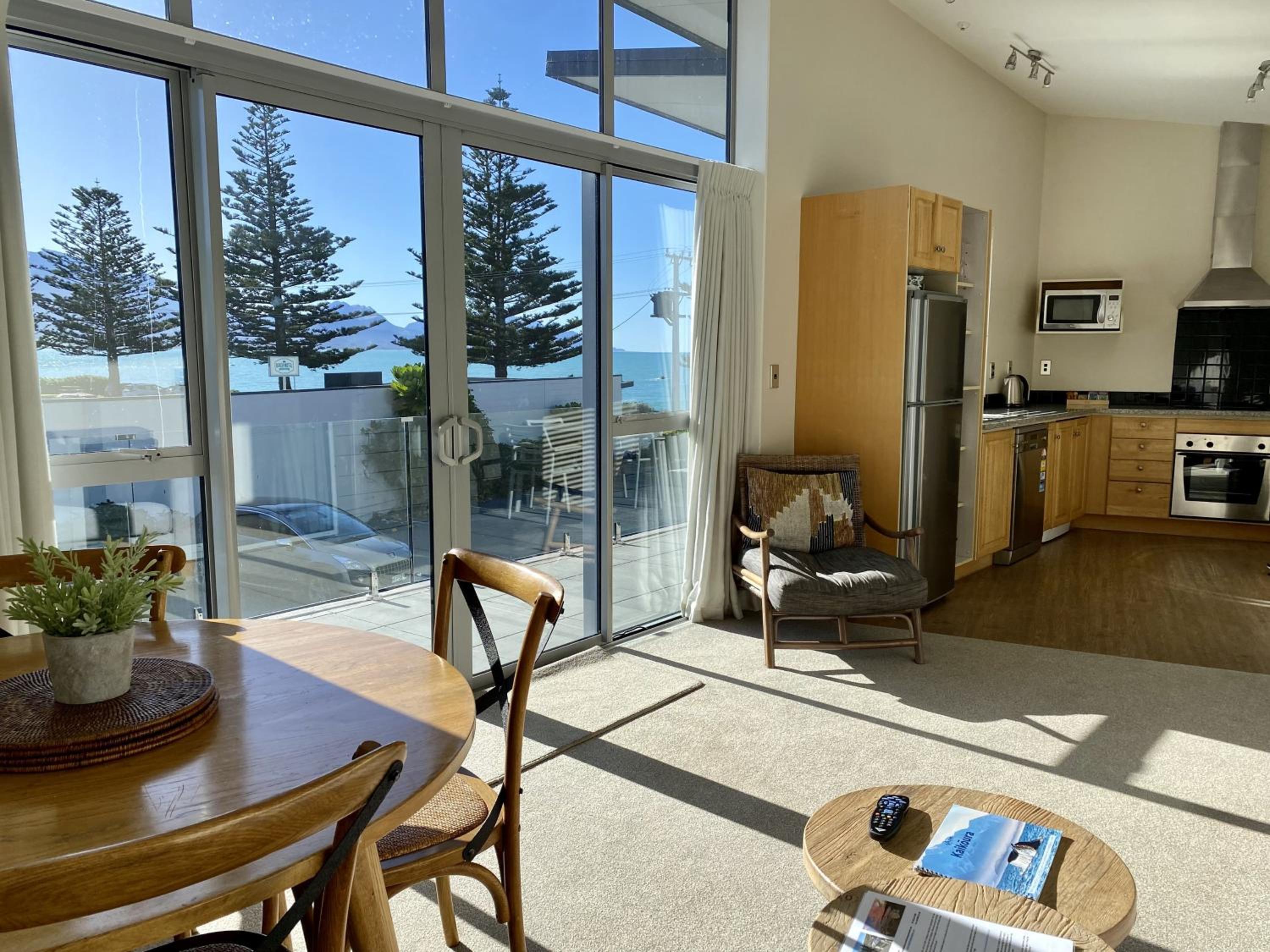 2 Bedroom 1st Floor Apartment with Ocean Views - Photo 9