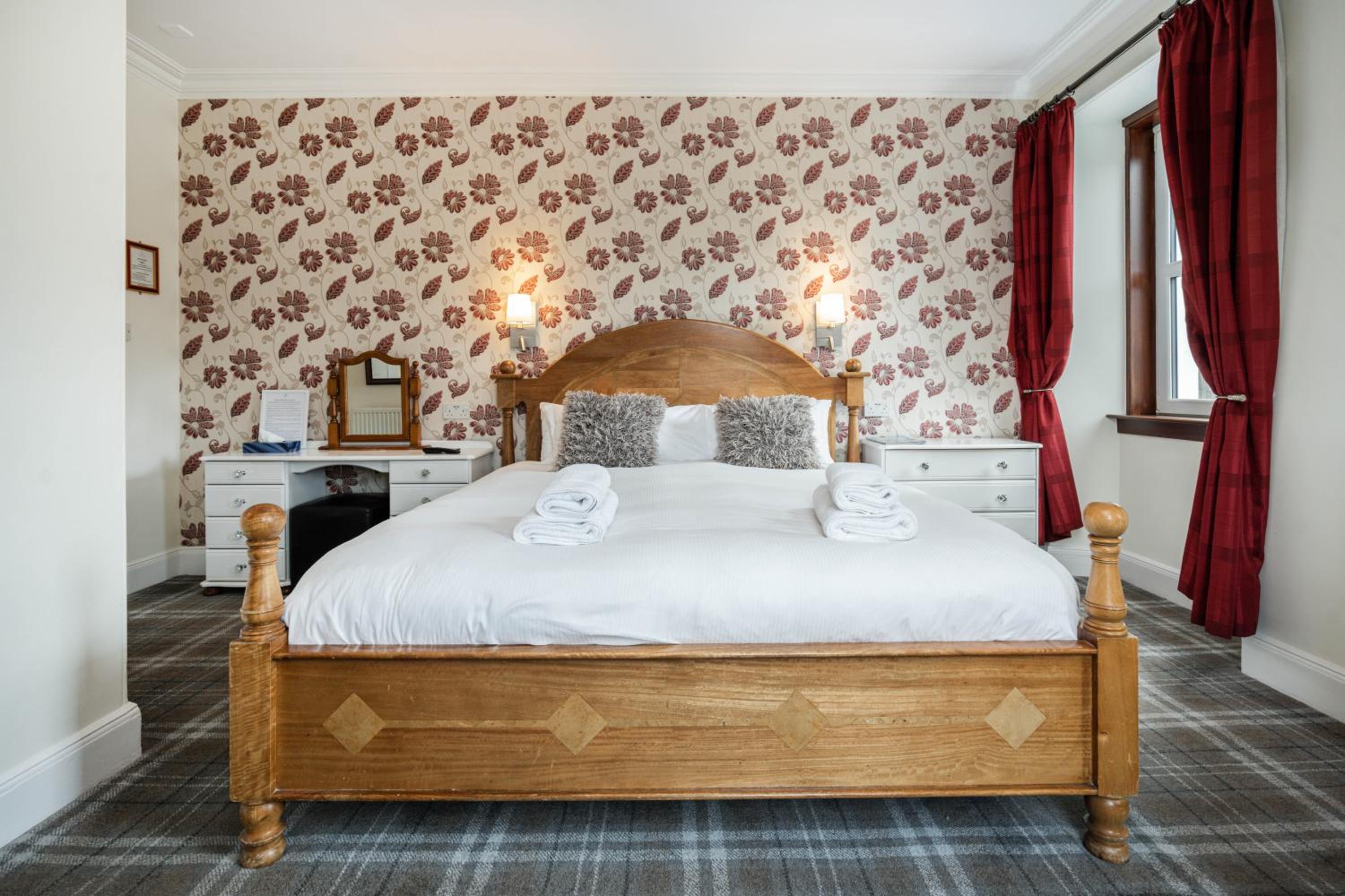 Superior King Room photo 2