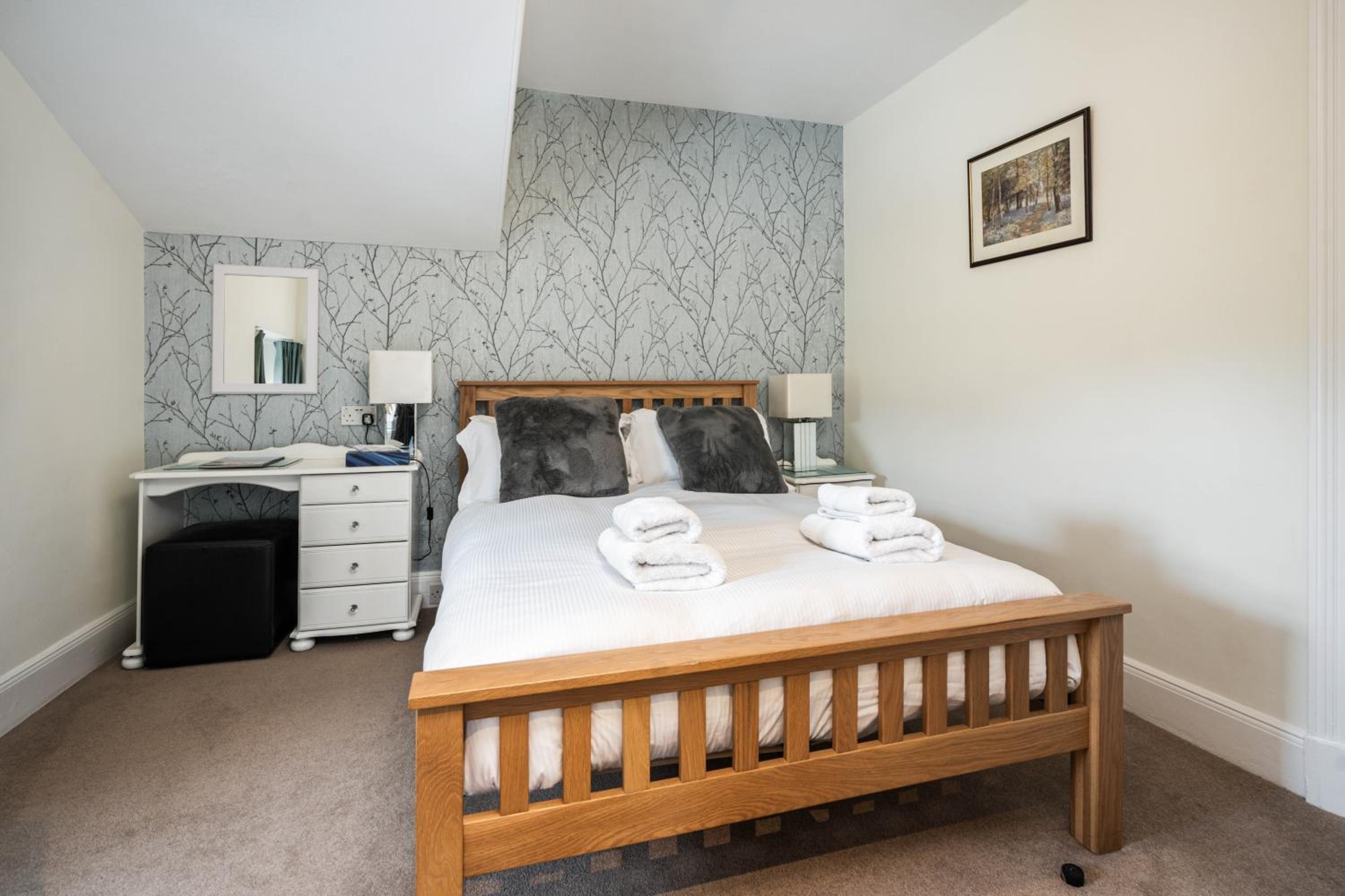 Budget Double Room photo 3