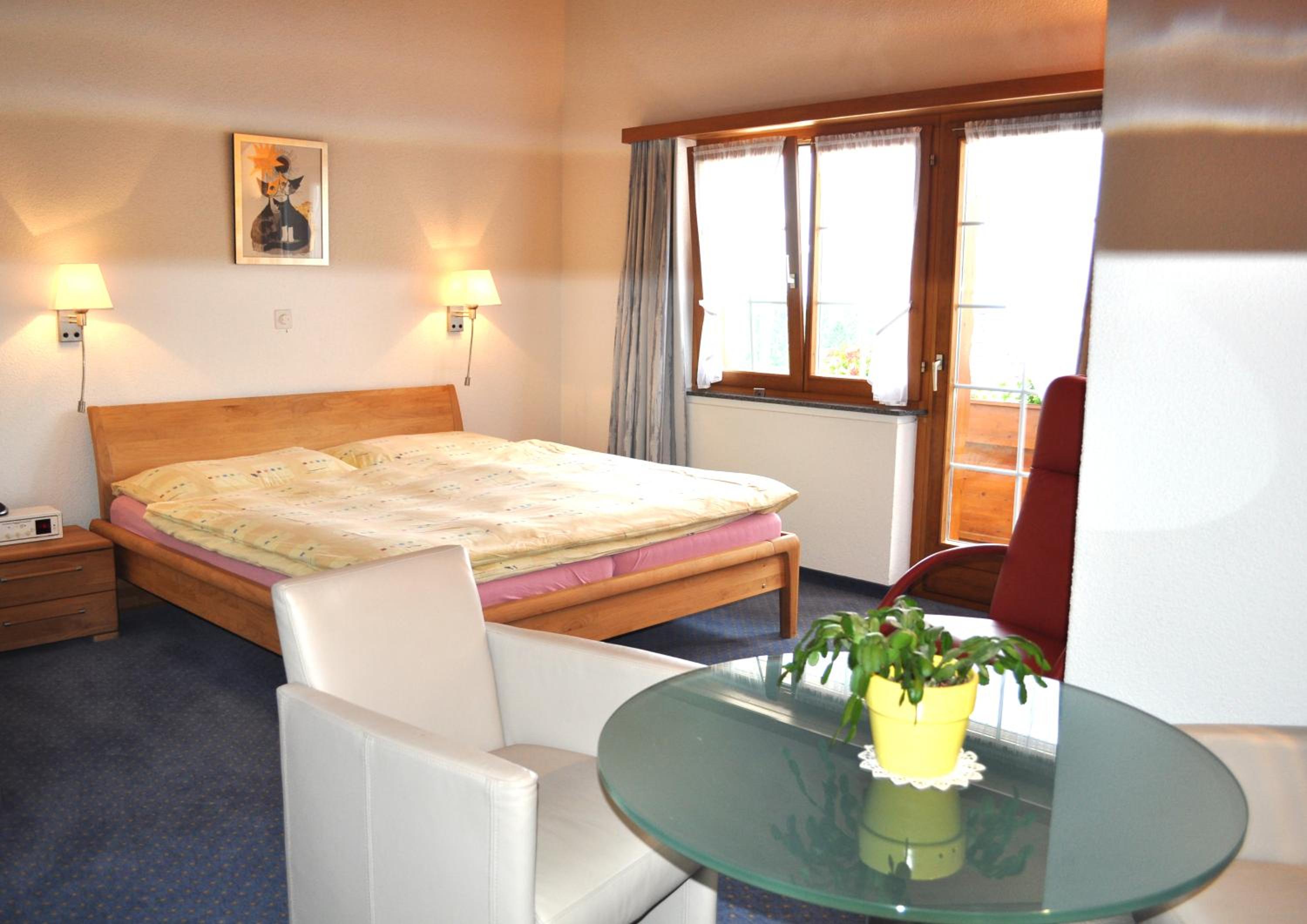 Standard Double Room - Photo 6