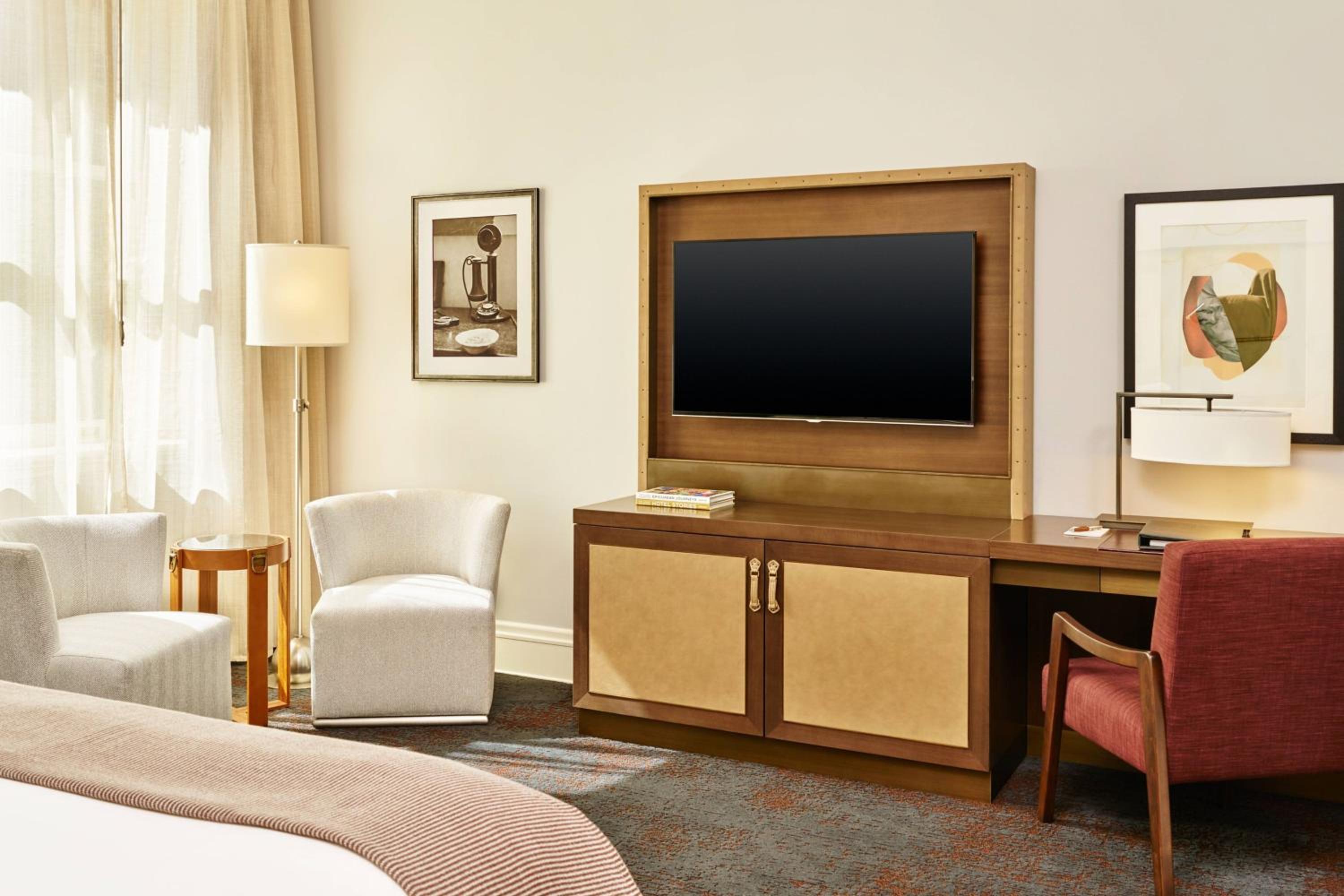 Superior Room, Guest room, 1 King - Photo 4
