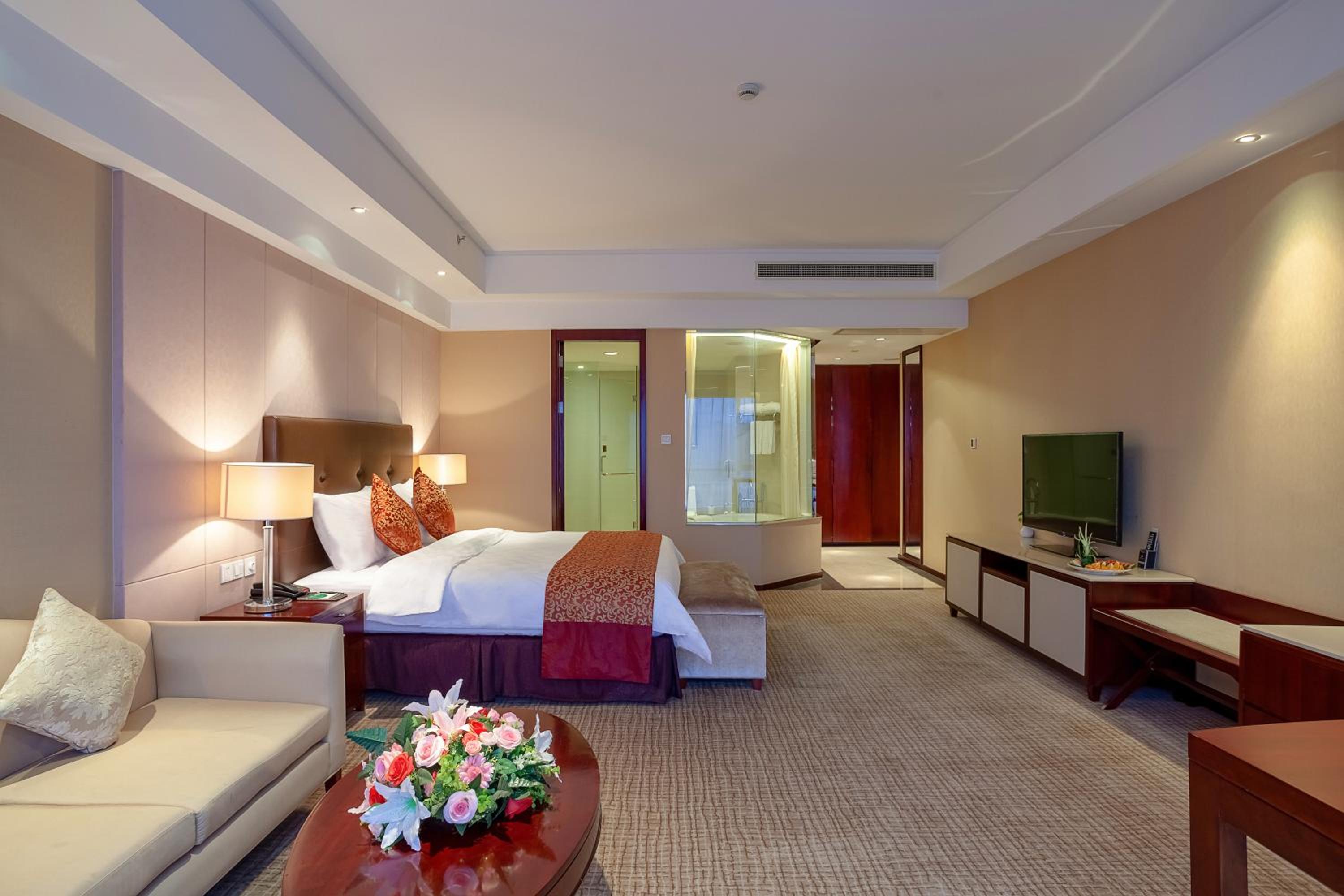 Superior Deluxe Double Room  photo 3