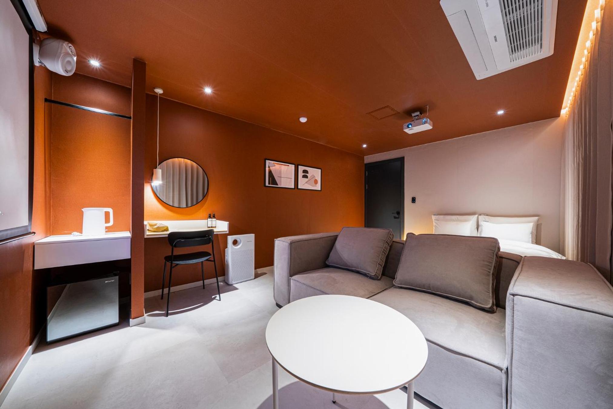 Double Room - Photo 1