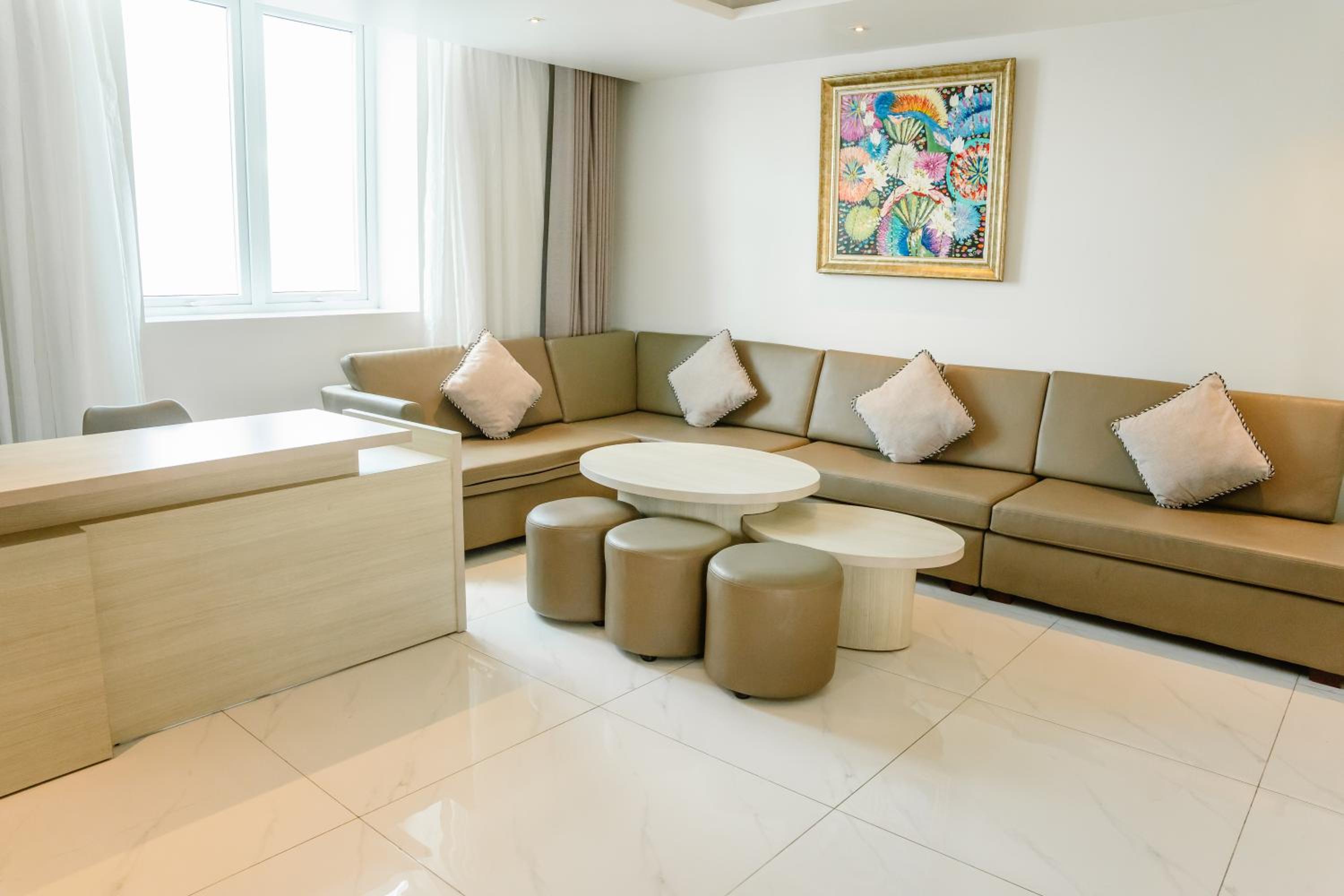 Penthouse Suite City River View photo 2